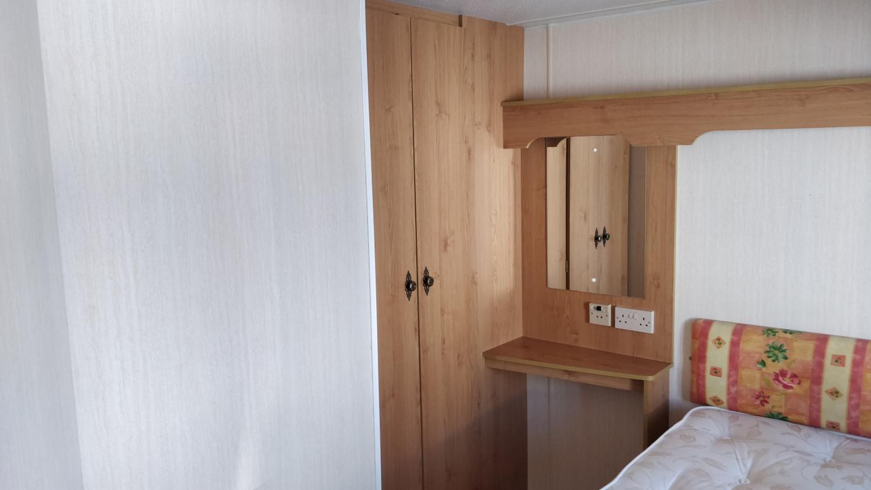 6 berth Golden sands (Torino) view 2