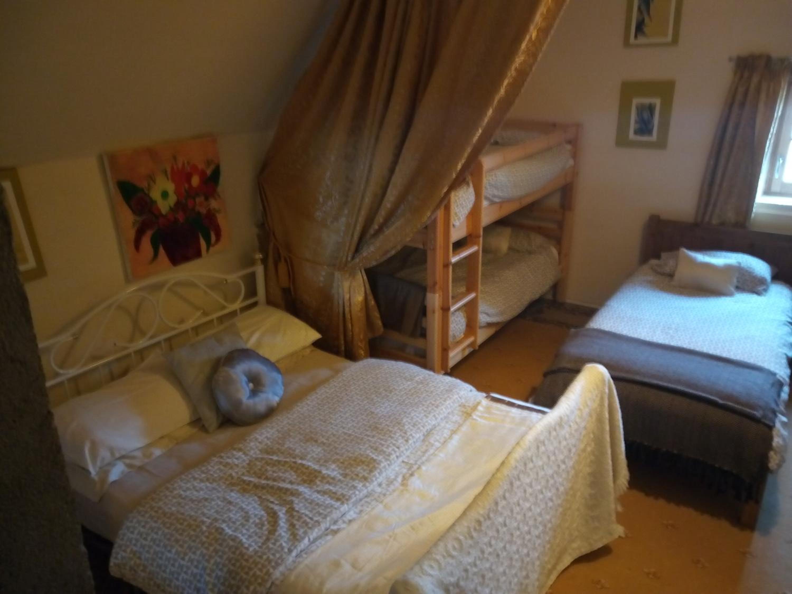 Le Petit Savriere B&B view 4