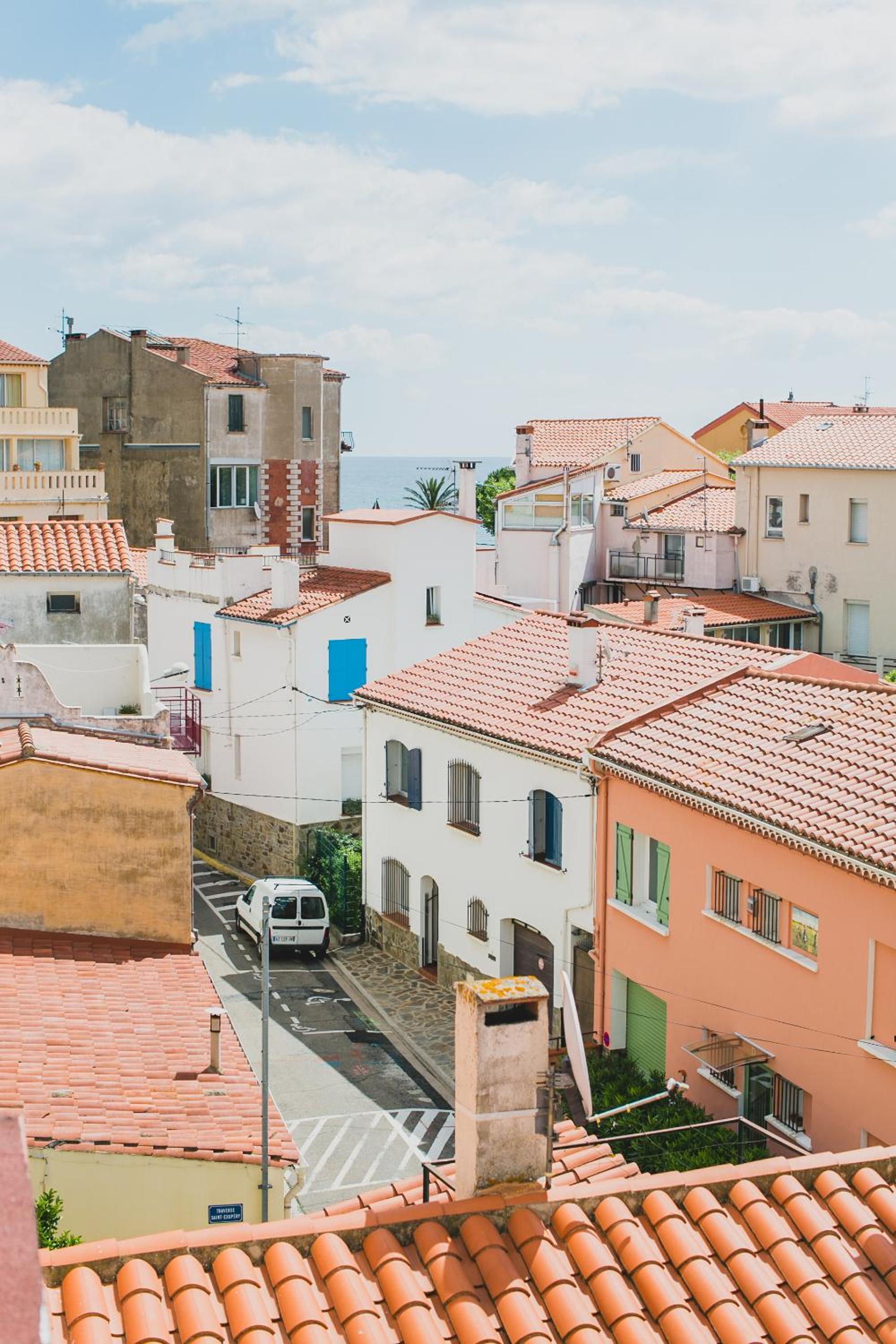 Regina's Banyuls - Spatious apartment next to the beach photo 3