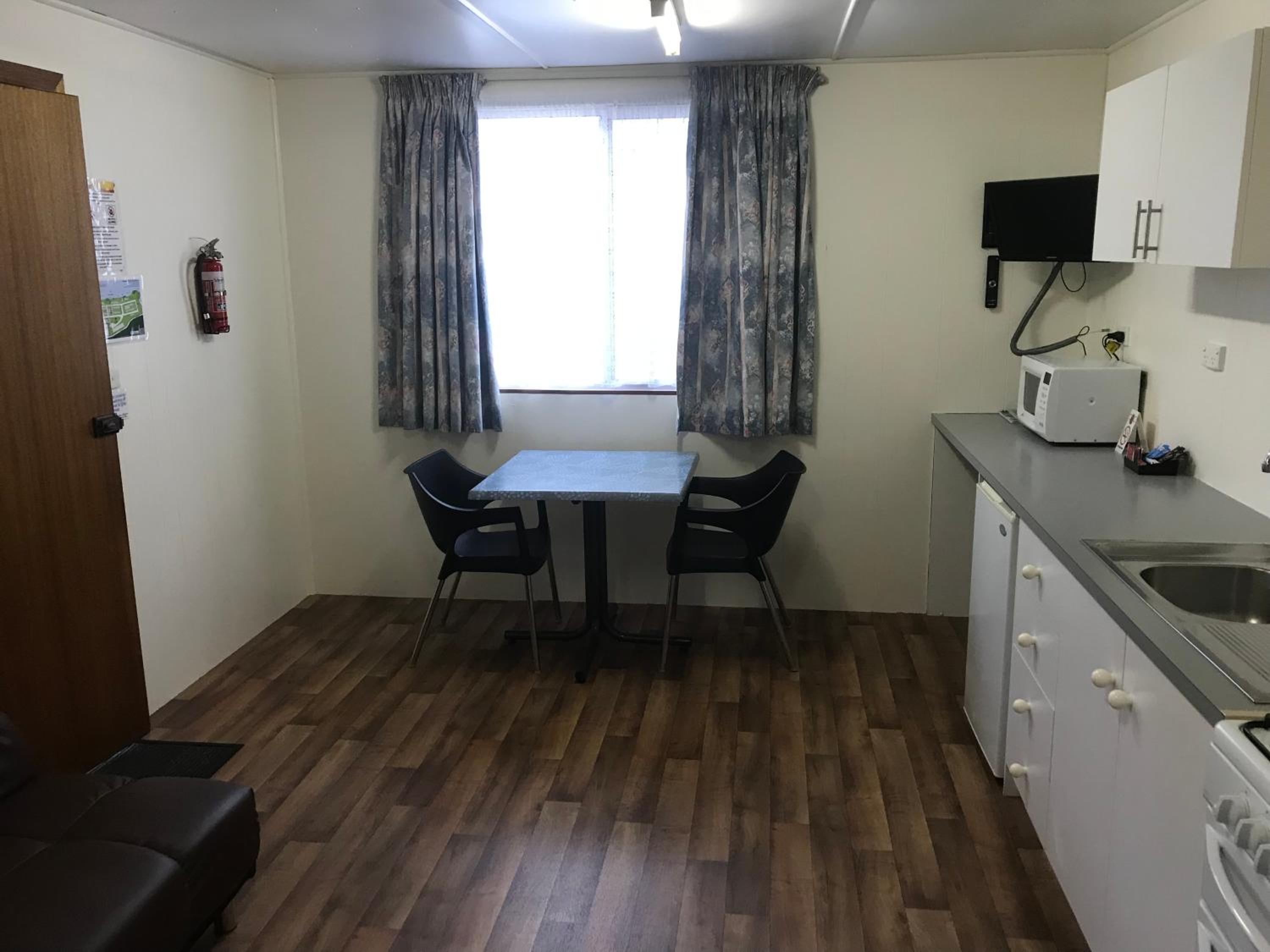 Lake Albert Caravan Park