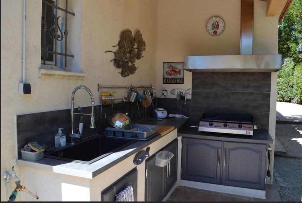 ChambreStudio bord de mer, Piscine et SPA view 5