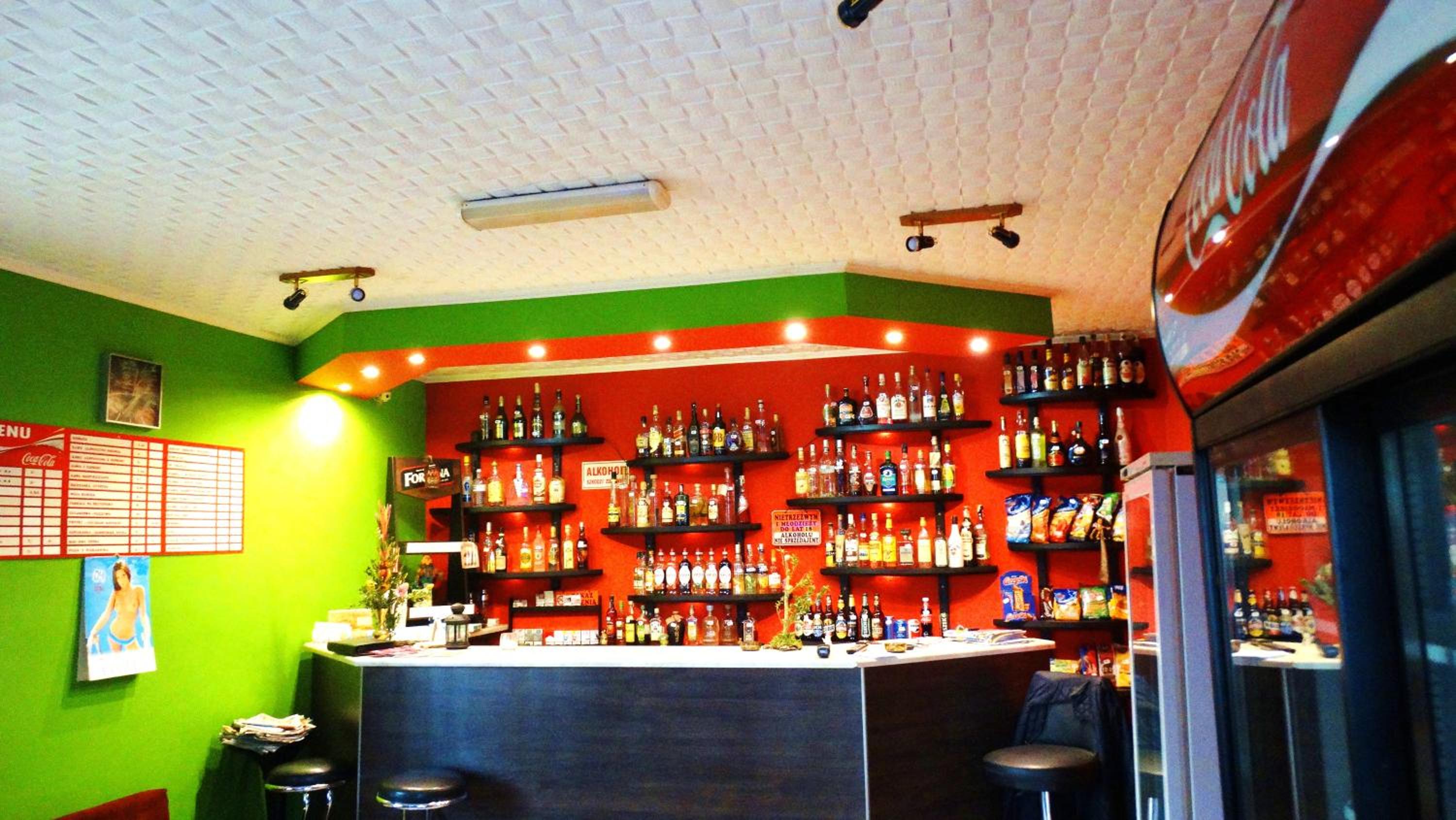 bar