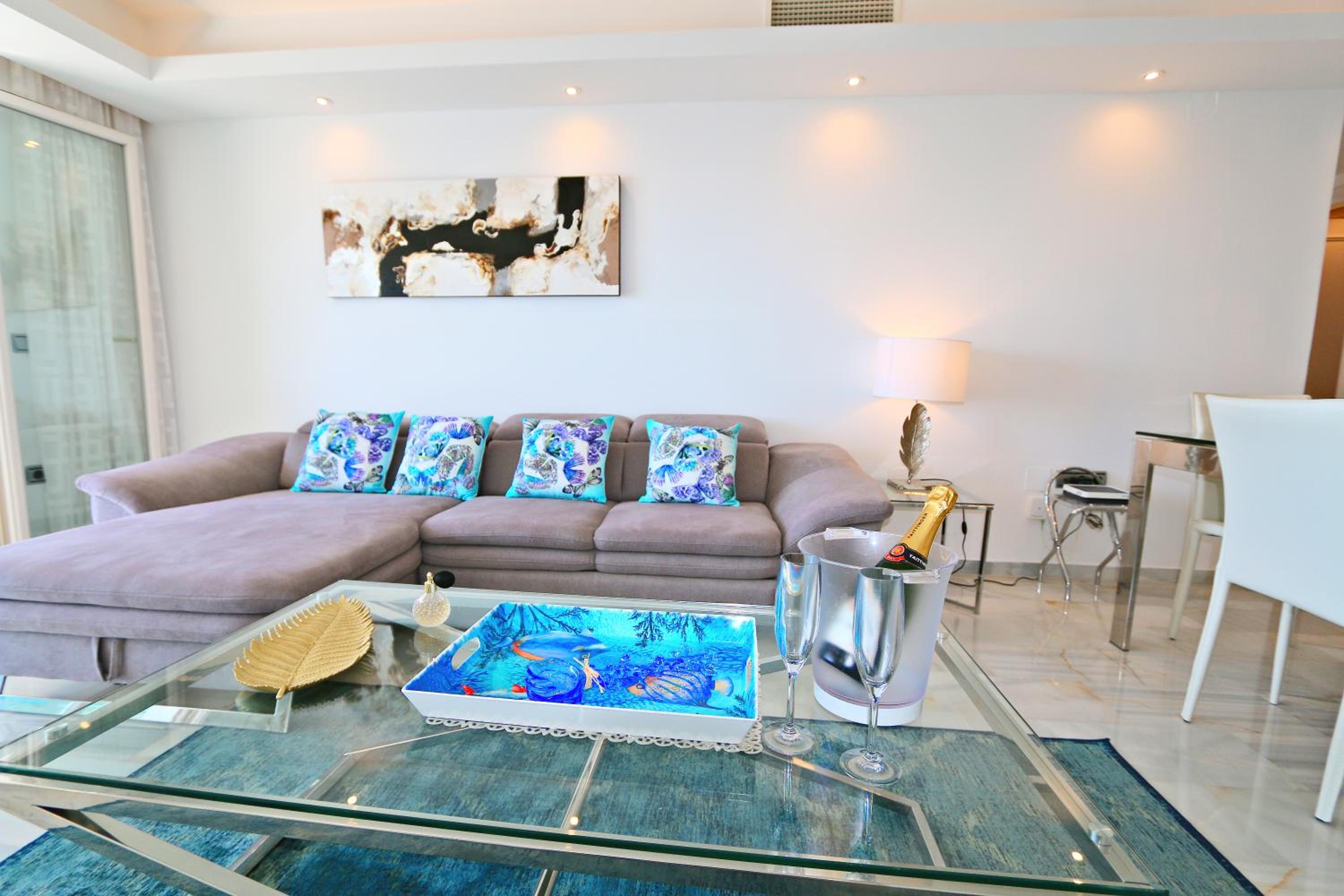 Luxury Penthouse, Puerto Banús Harbour, Marbella photo 5