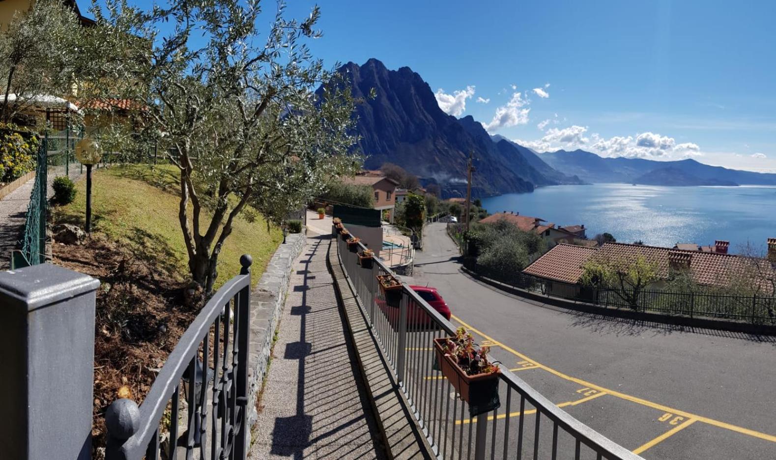 Villa Renata Riva di Solto photo 2