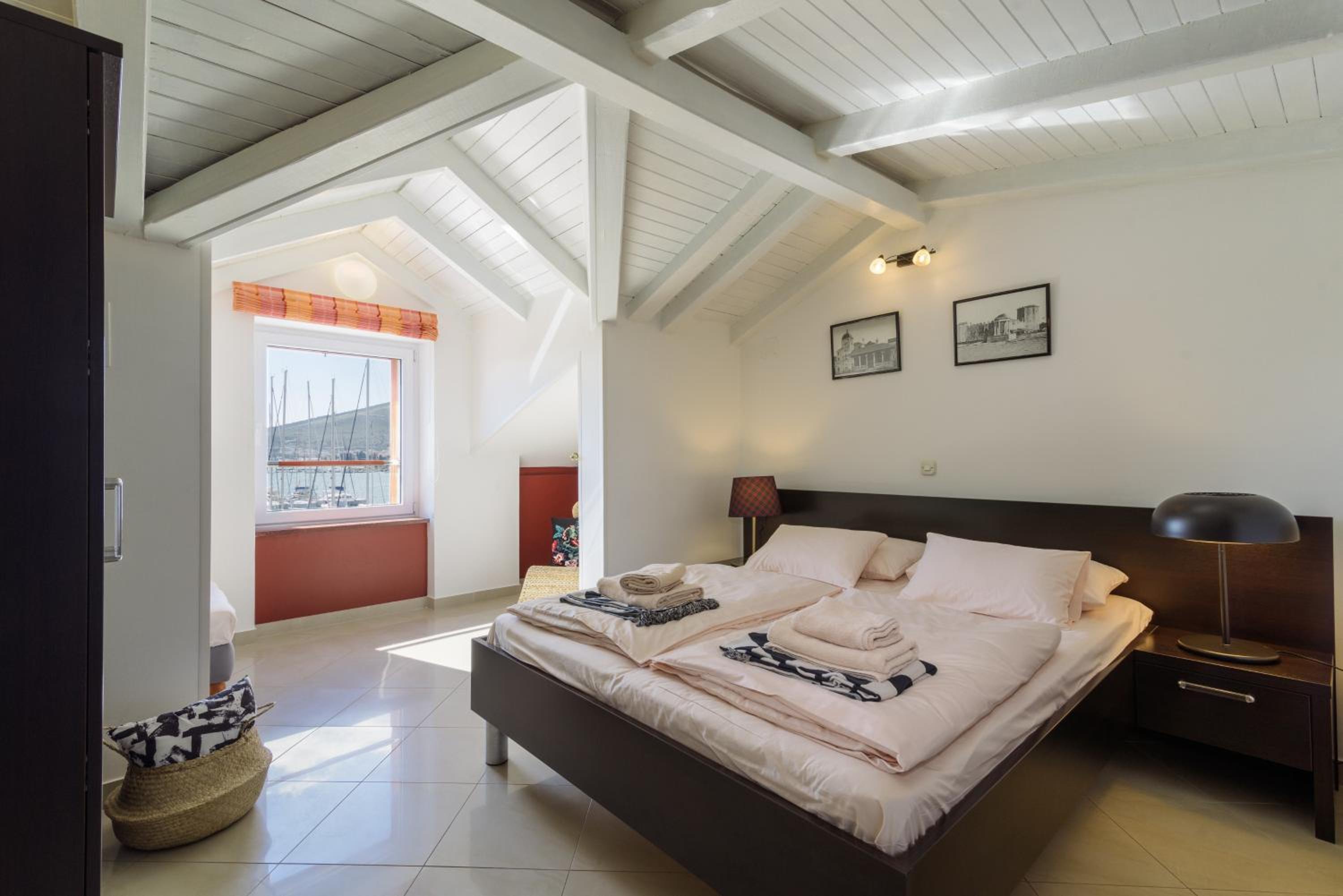 Riva Apartment 3