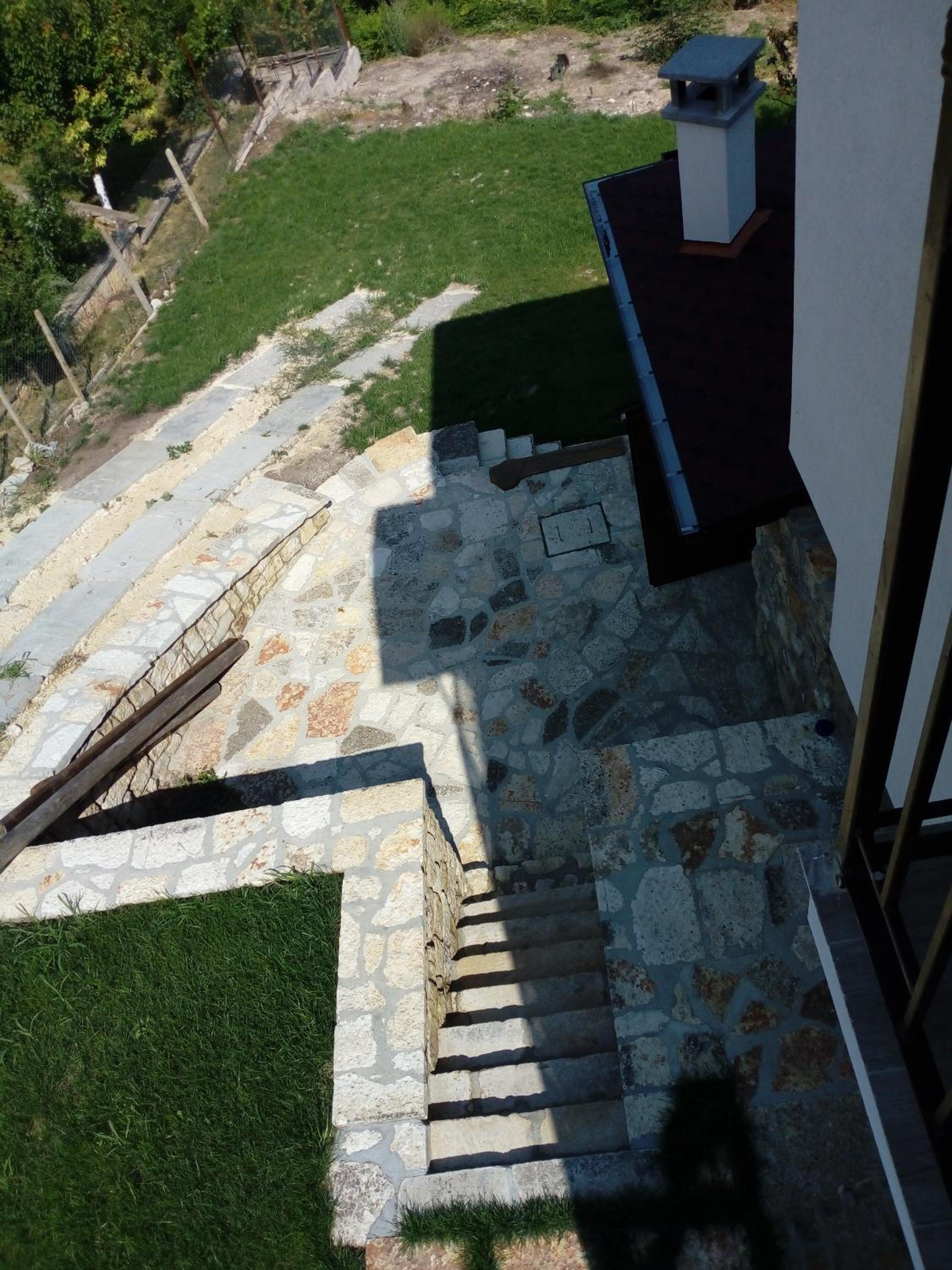 Photo 44