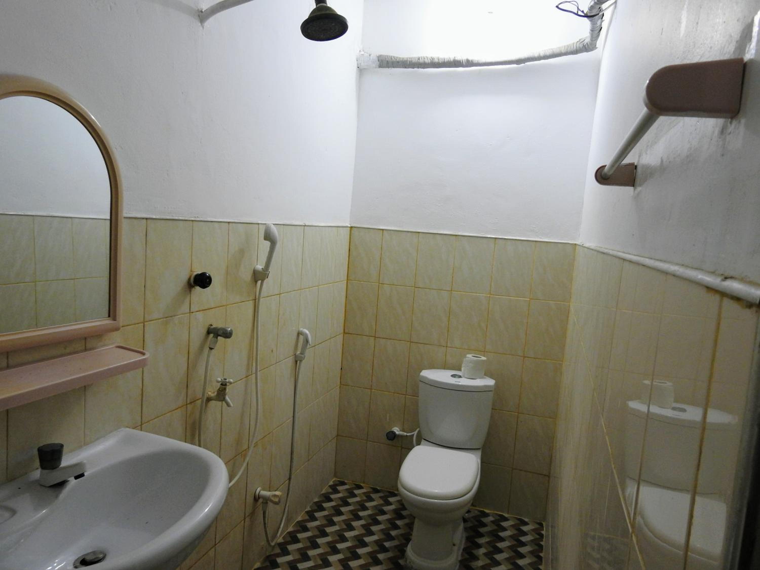 Photo 16