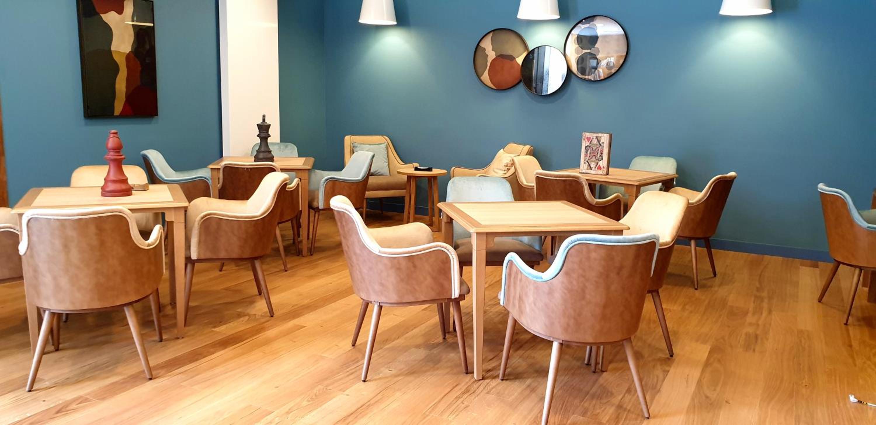 restaurant