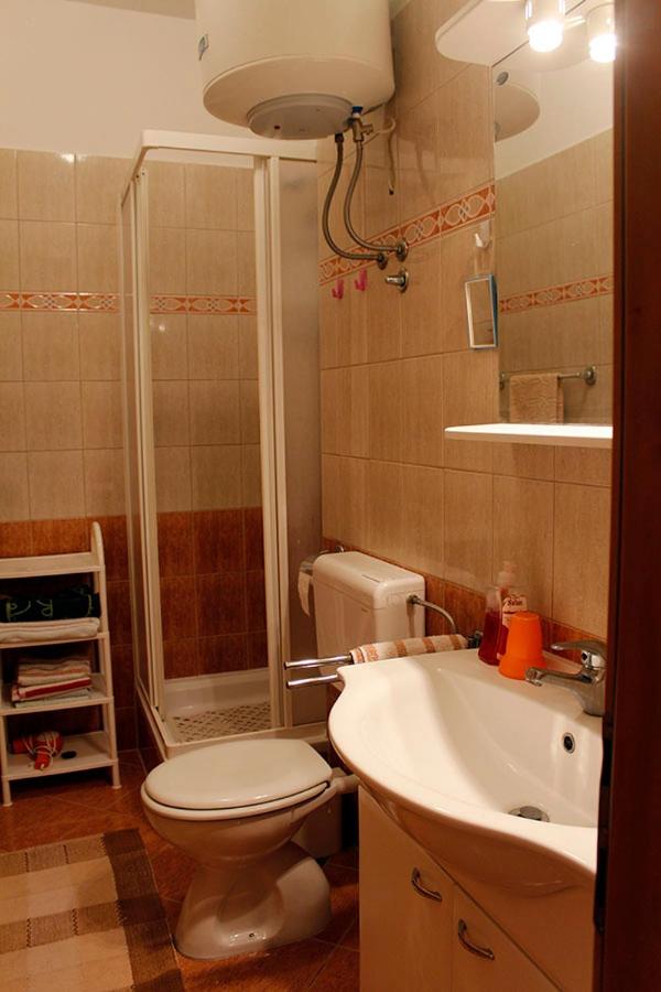 Photo 28