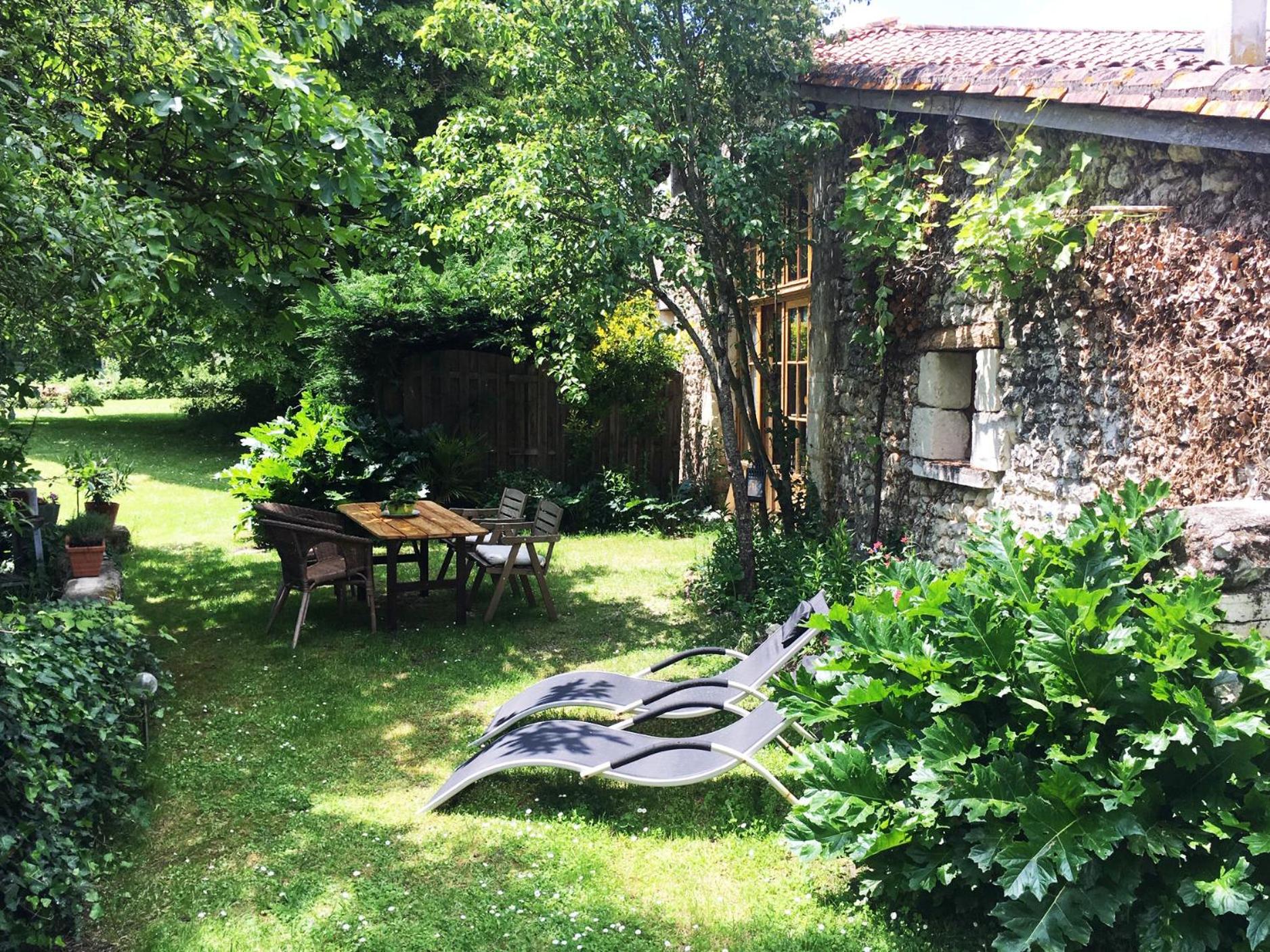 Sous le Tilleul view 2