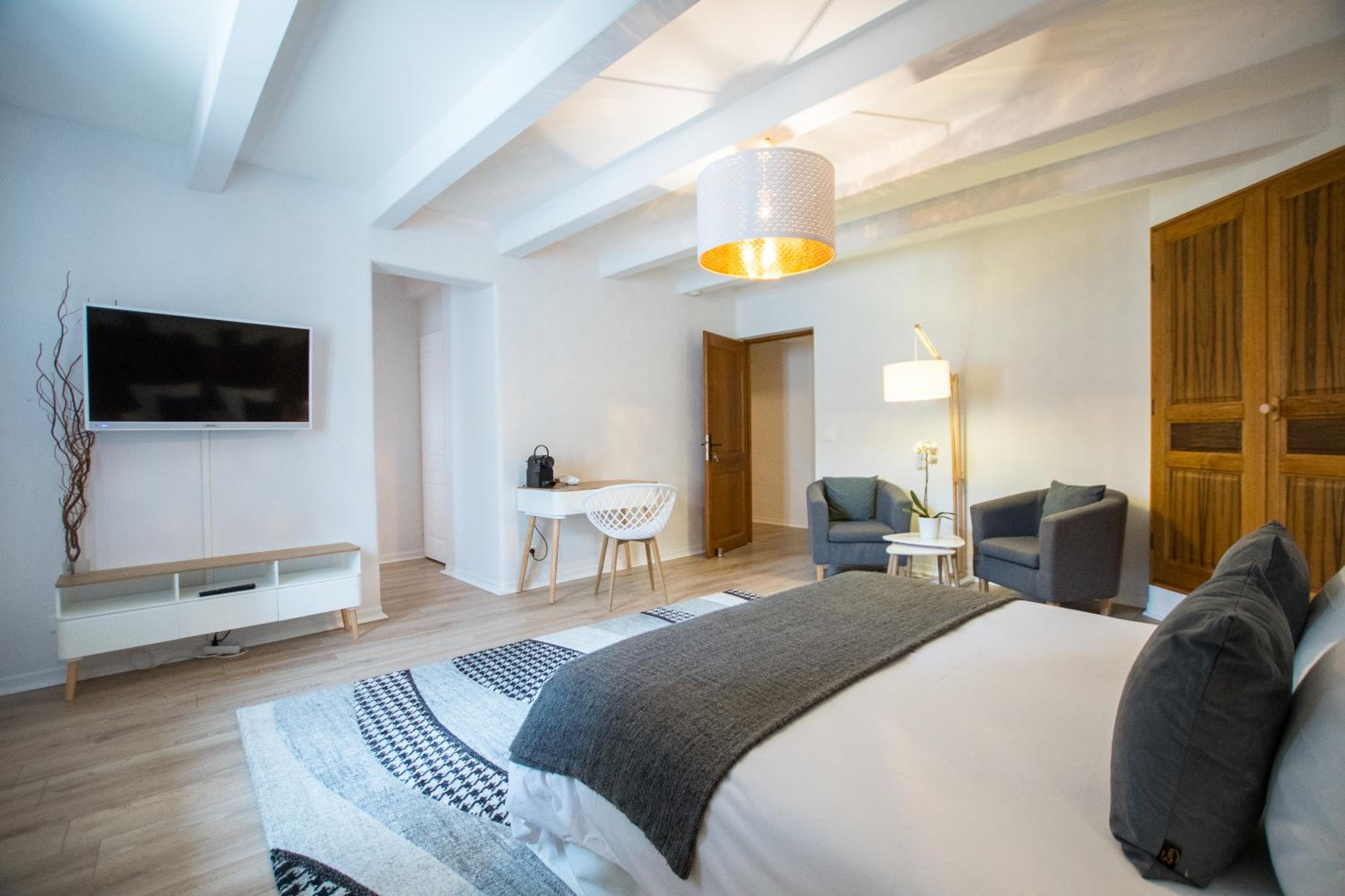 La Bastide des Bourguets - Adults Only view 5