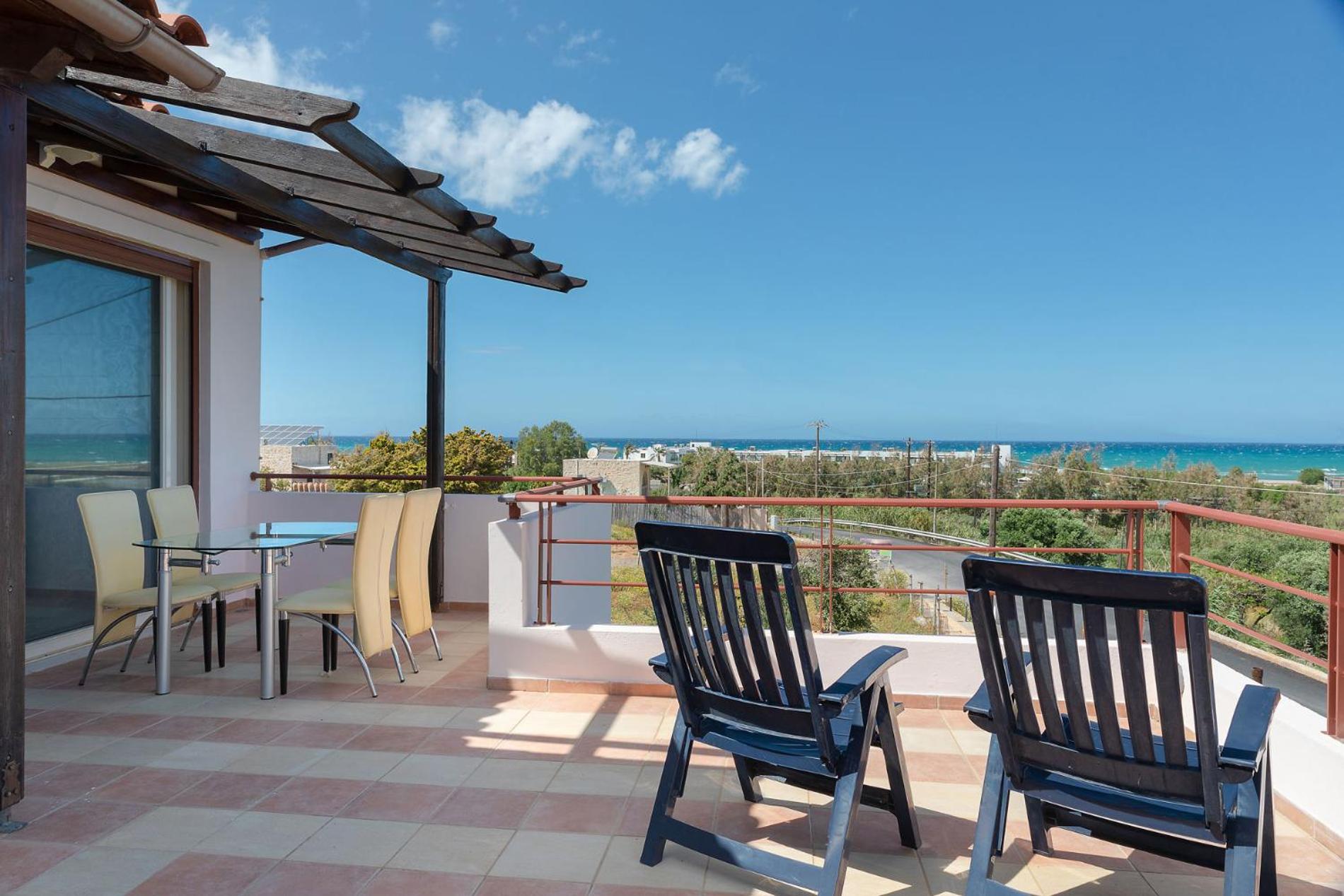 Apollo Seaview Apartment view 3