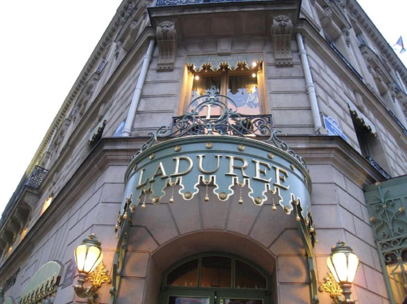 63-LUXURY FLAT CHAMPS-ELYSEES (1C)