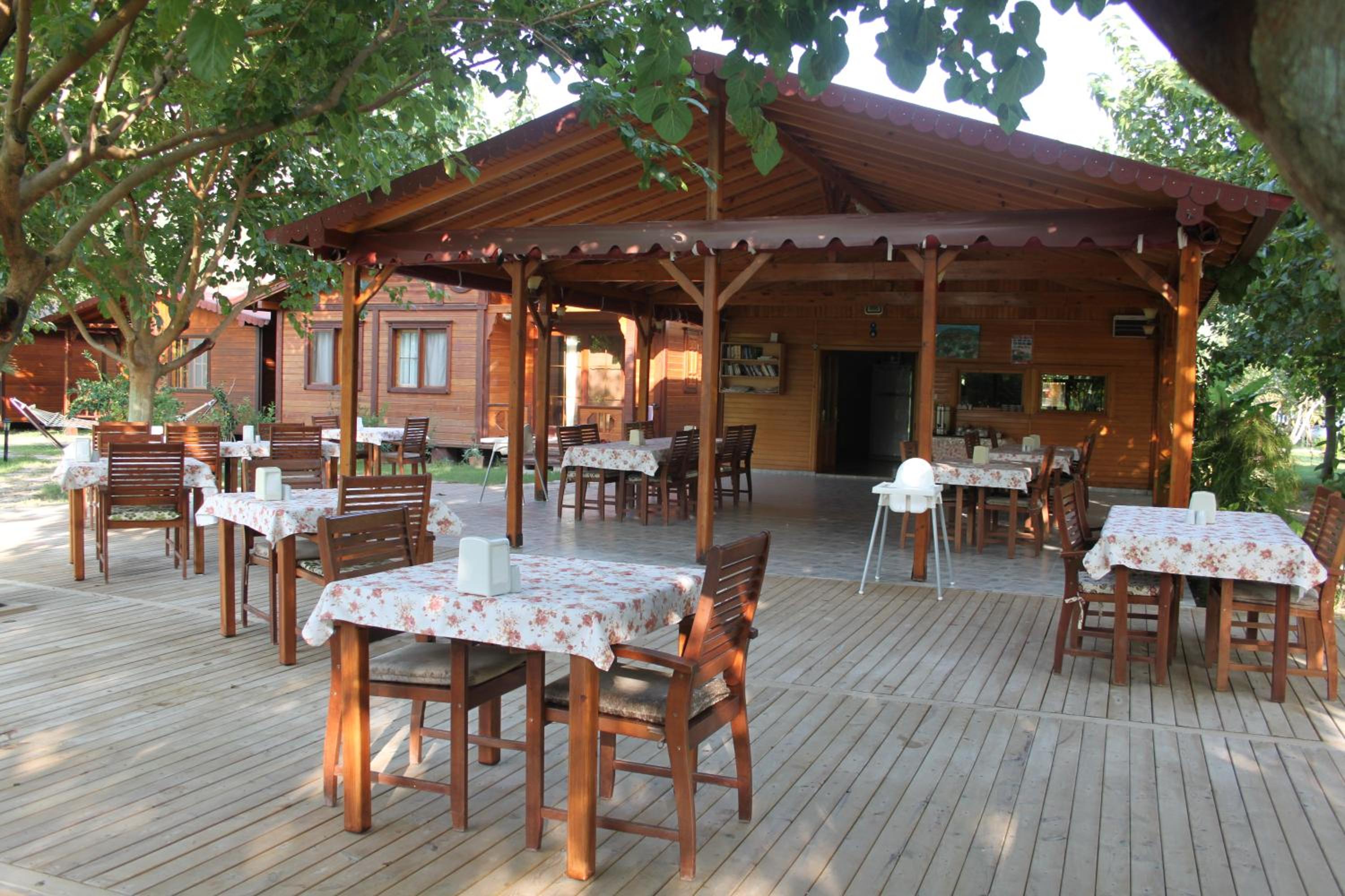 Ozge Bungalow Hotel