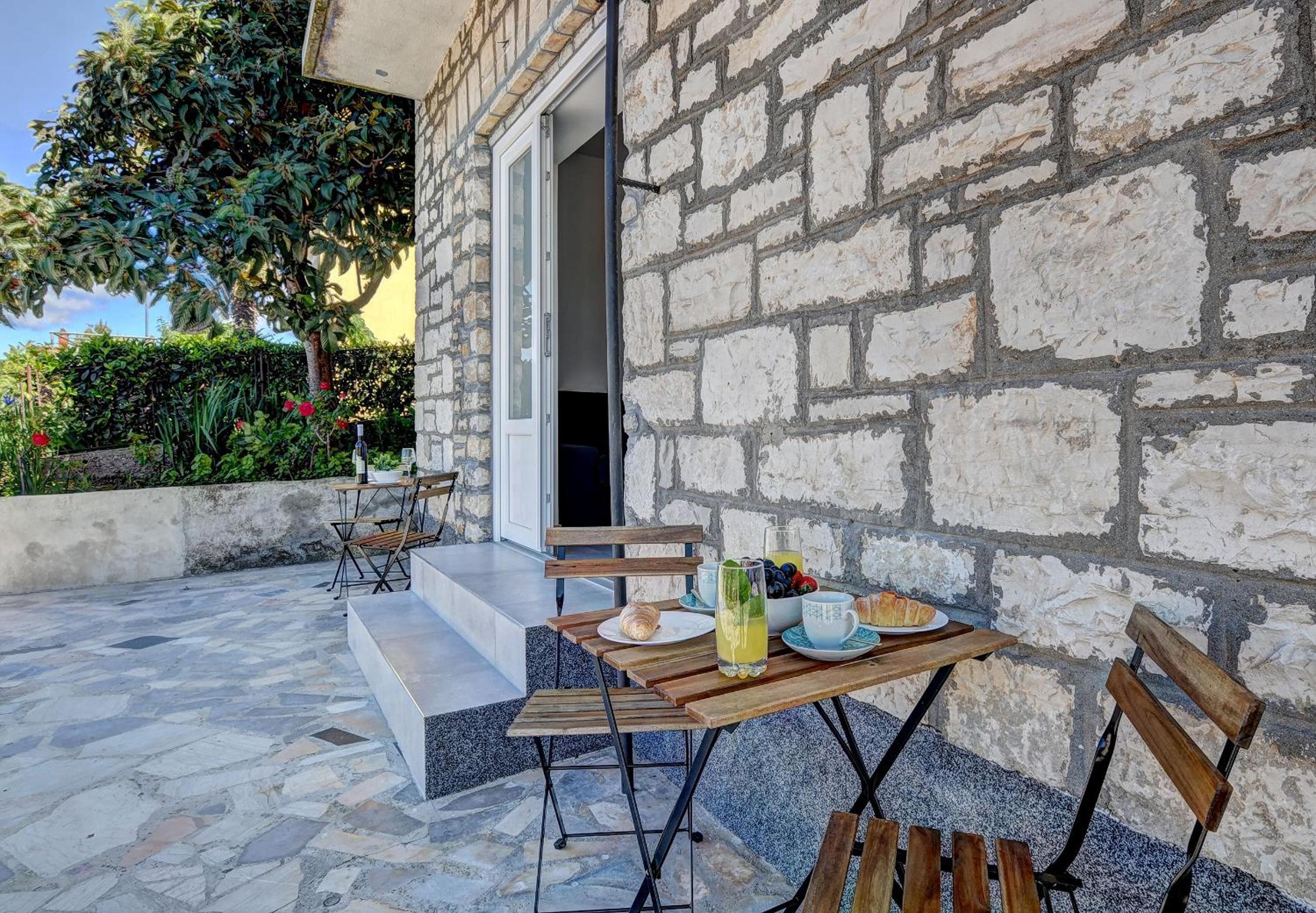 Apartman D