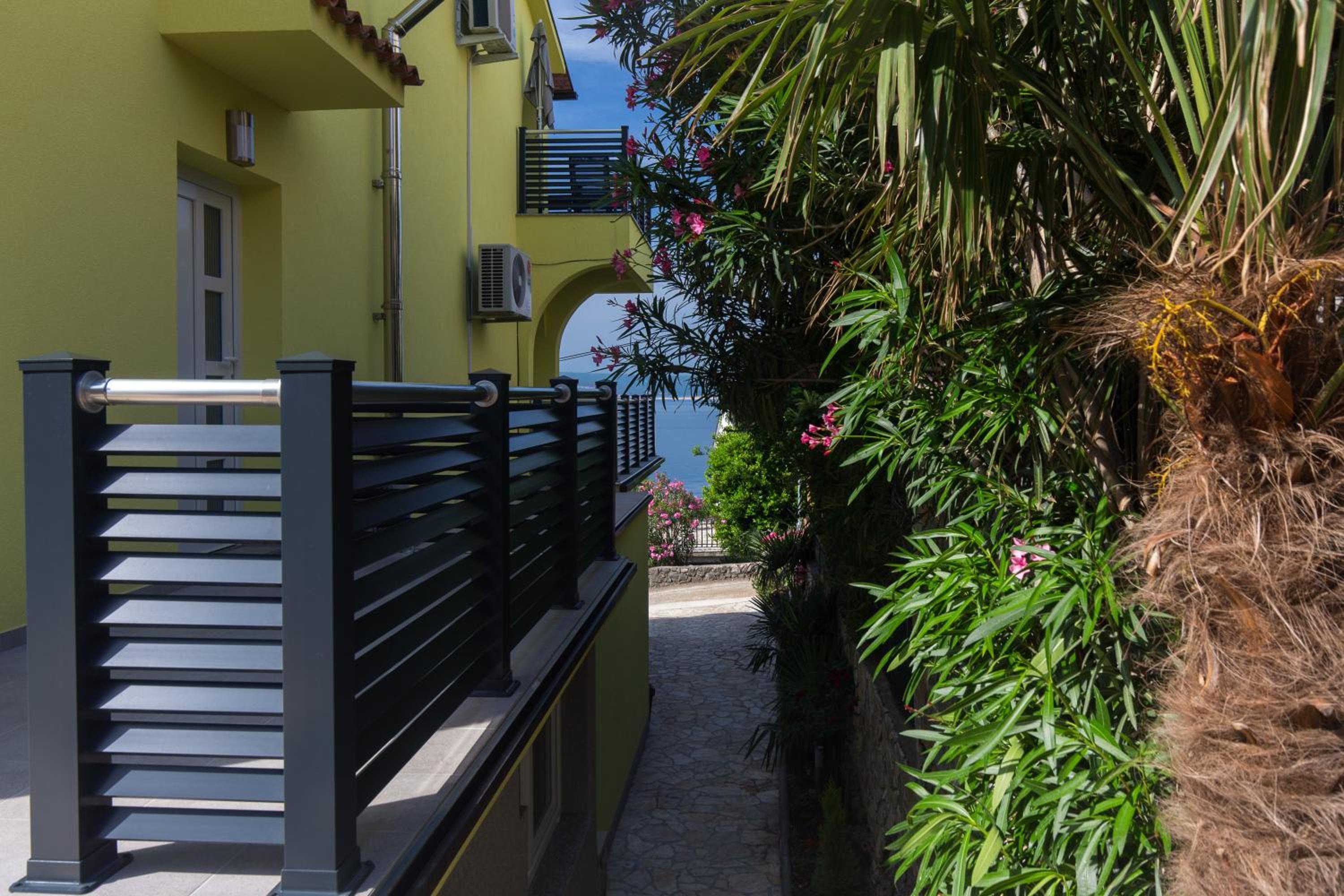 Apartmani Ana view 5