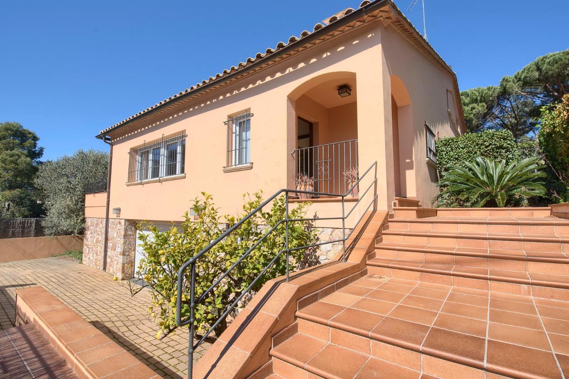 5 bedroom house in Begur with private pool and garden (Ref.H53) view 3