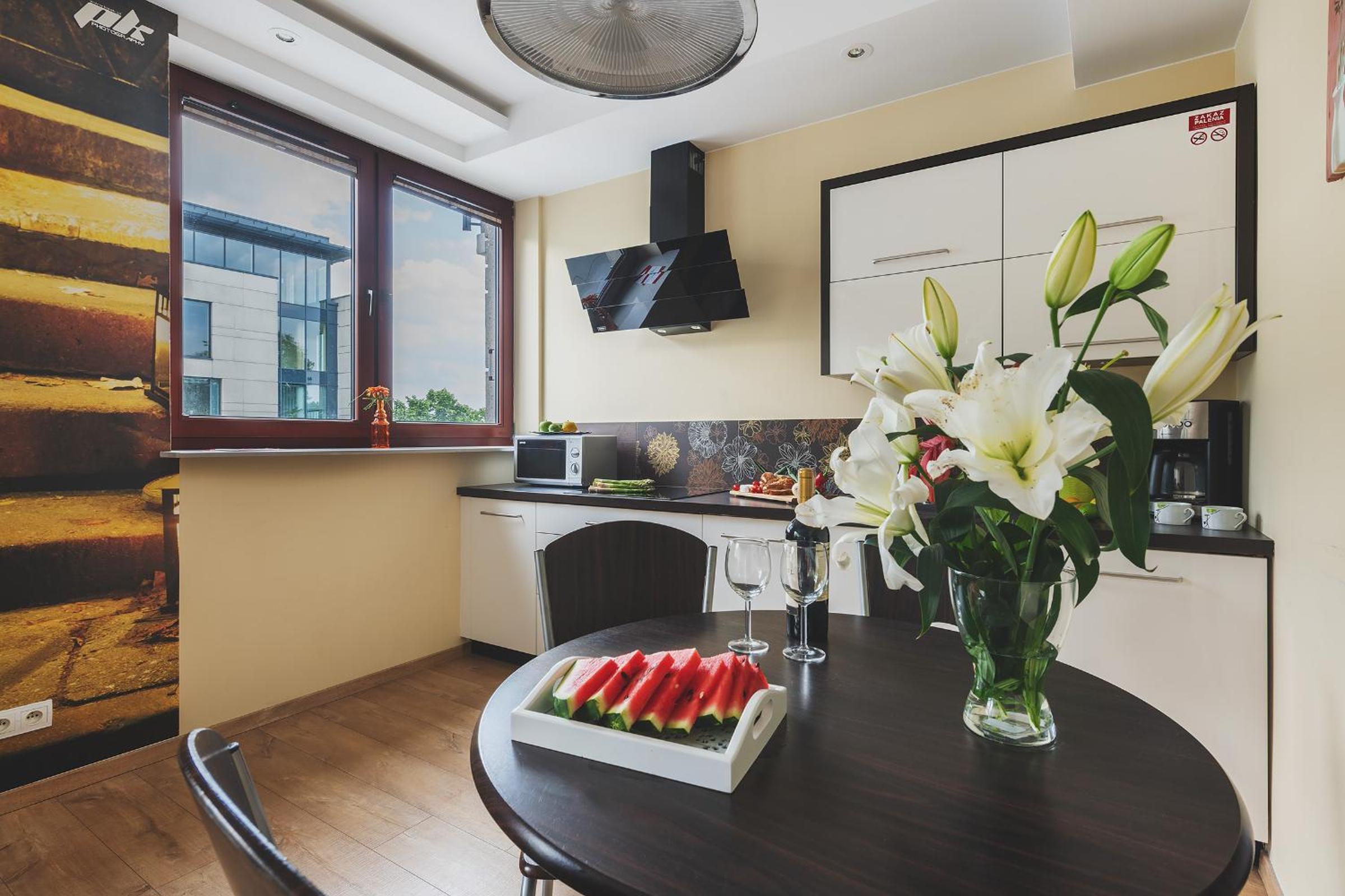 P&O Serviced Apartments FABRYCZNA