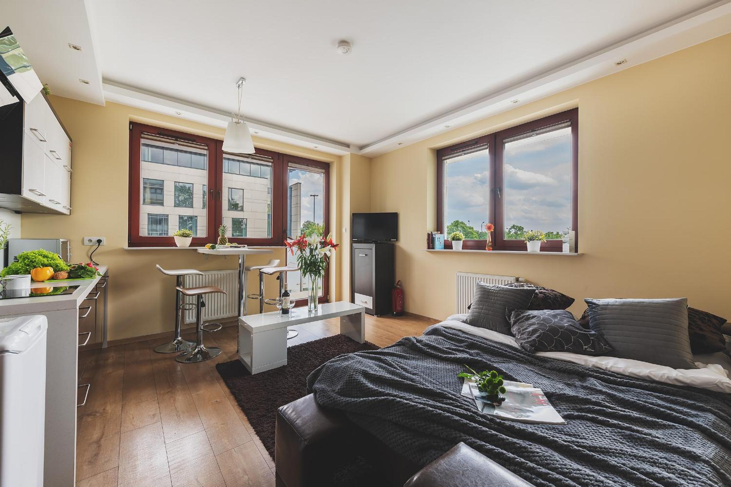 P&O Serviced Apartments FABRYCZNA