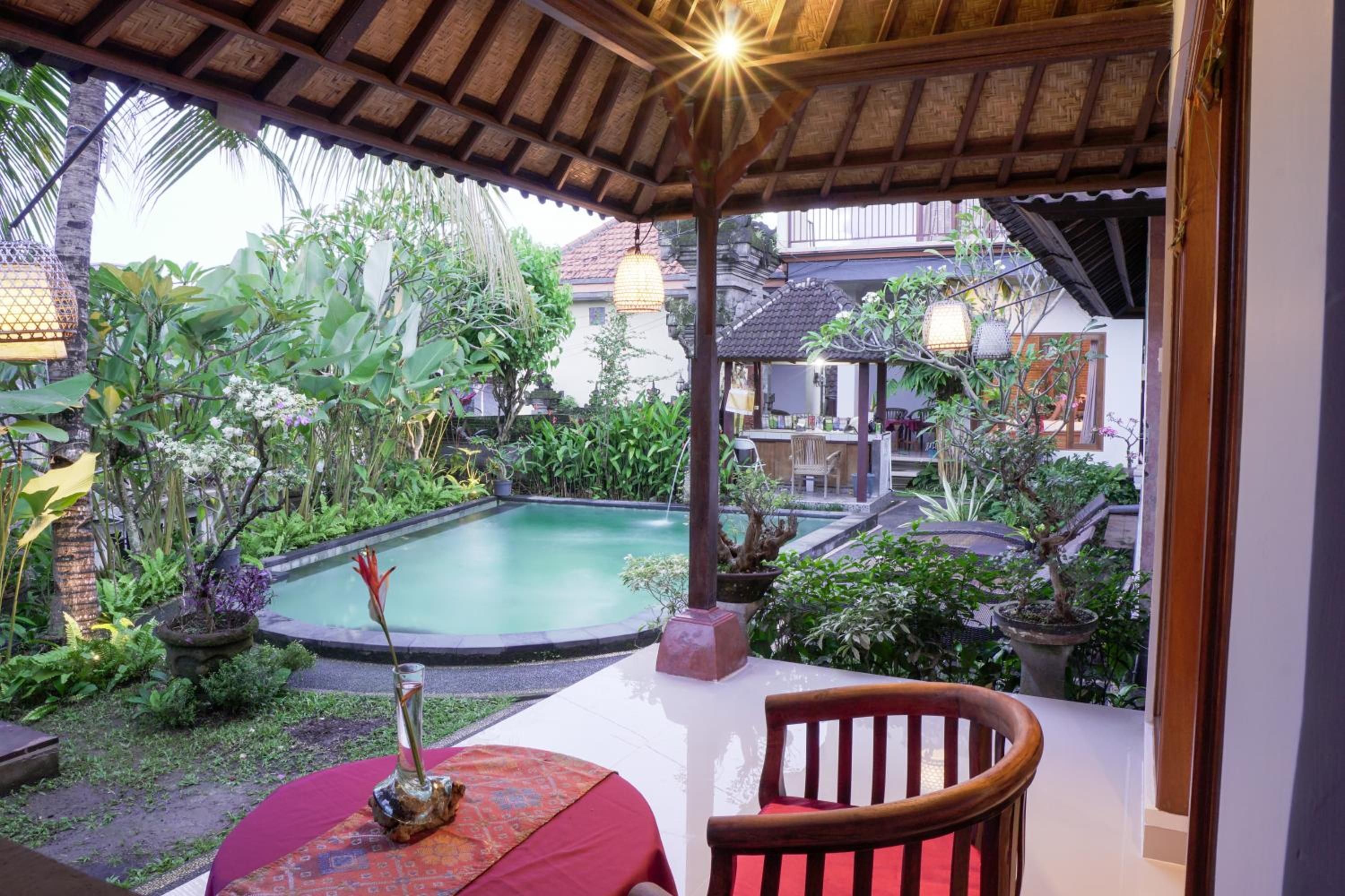 Budi House Bungalows view 2