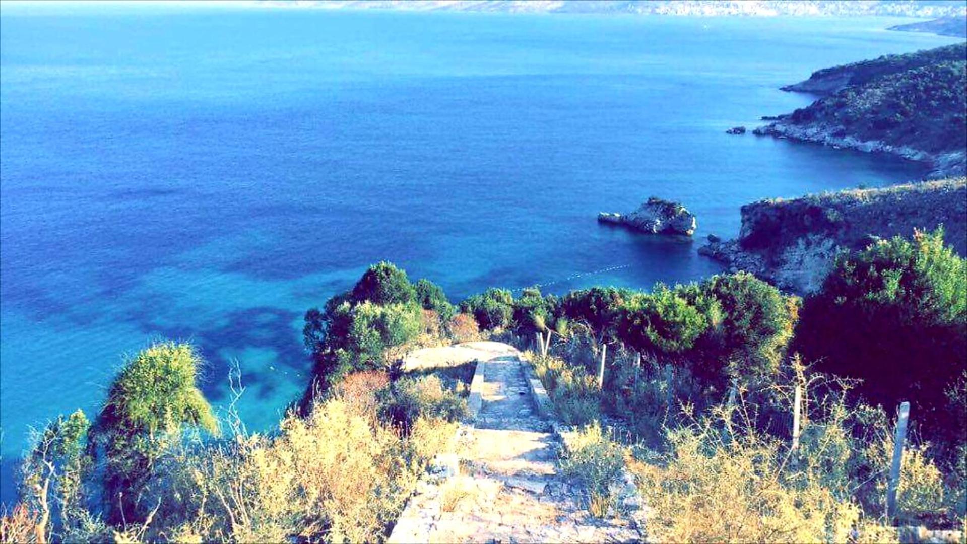 Emiljano Seaview