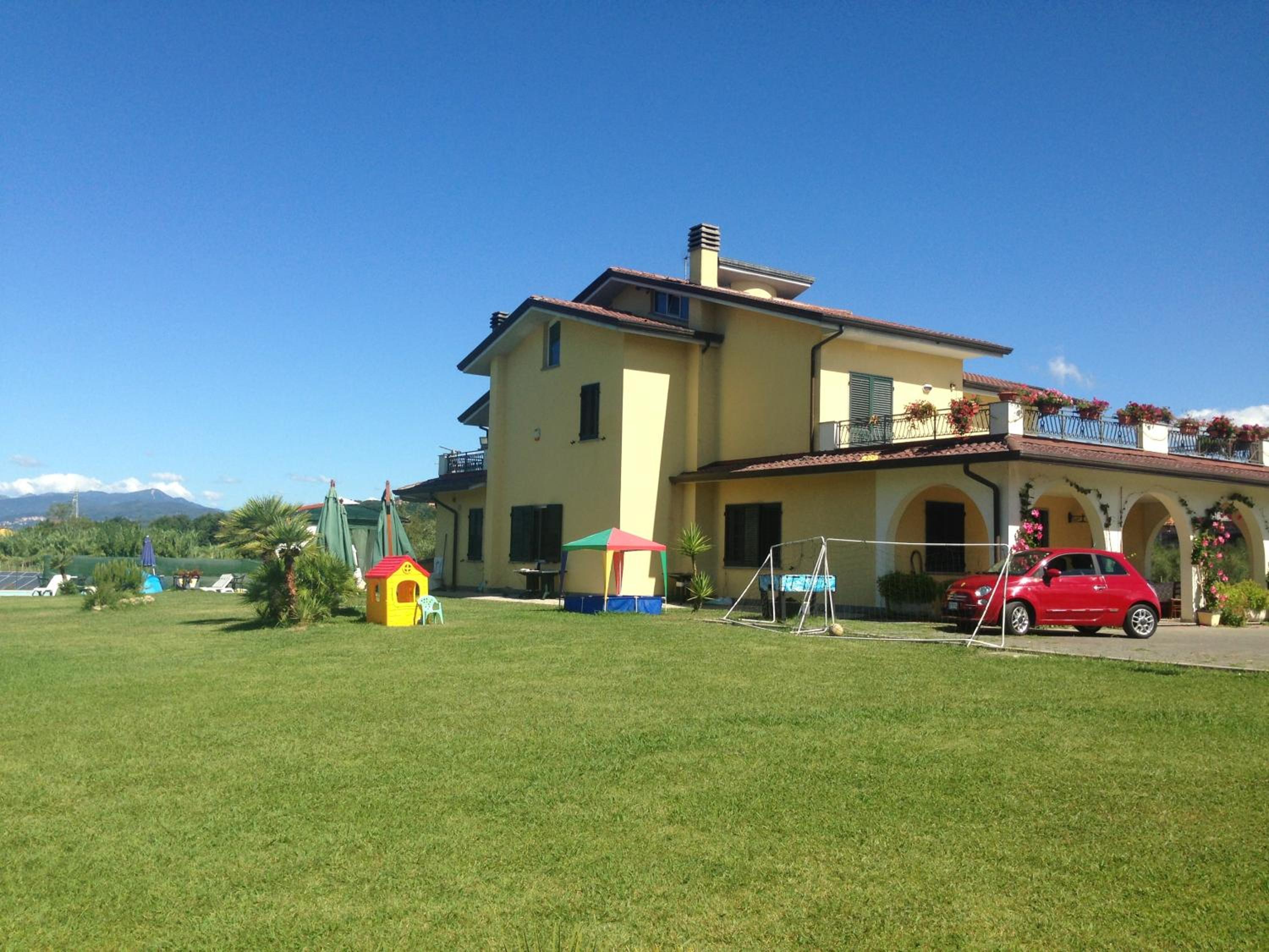 Photo 26