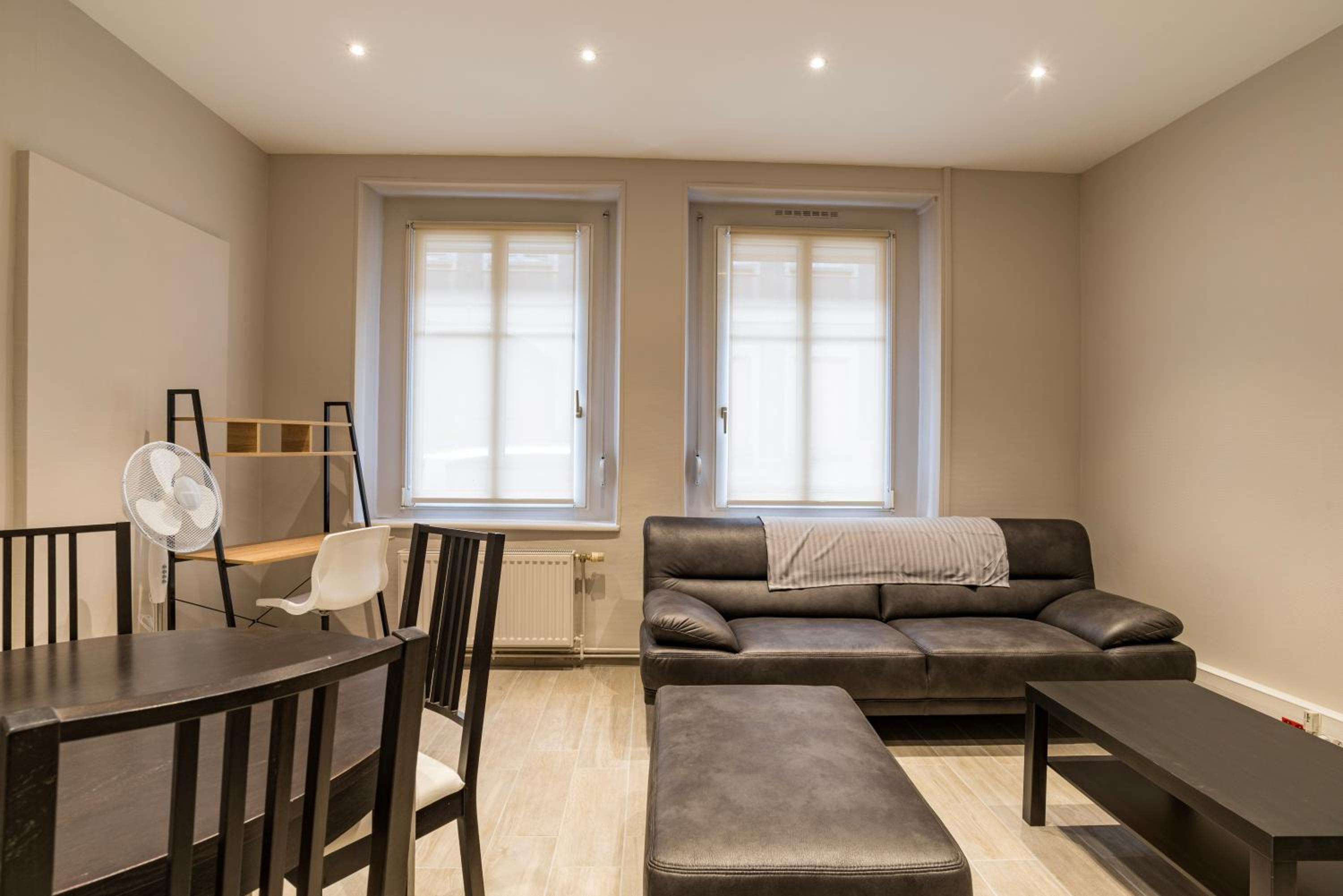 CityCosy Strasbourg - Modern Family Deserte view 2