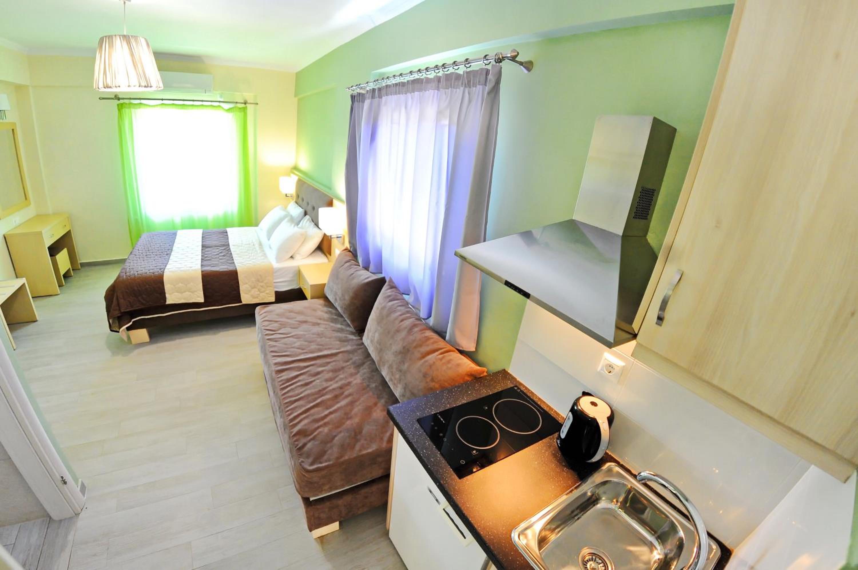 Vliho Bay Suites & Apartments photo 5