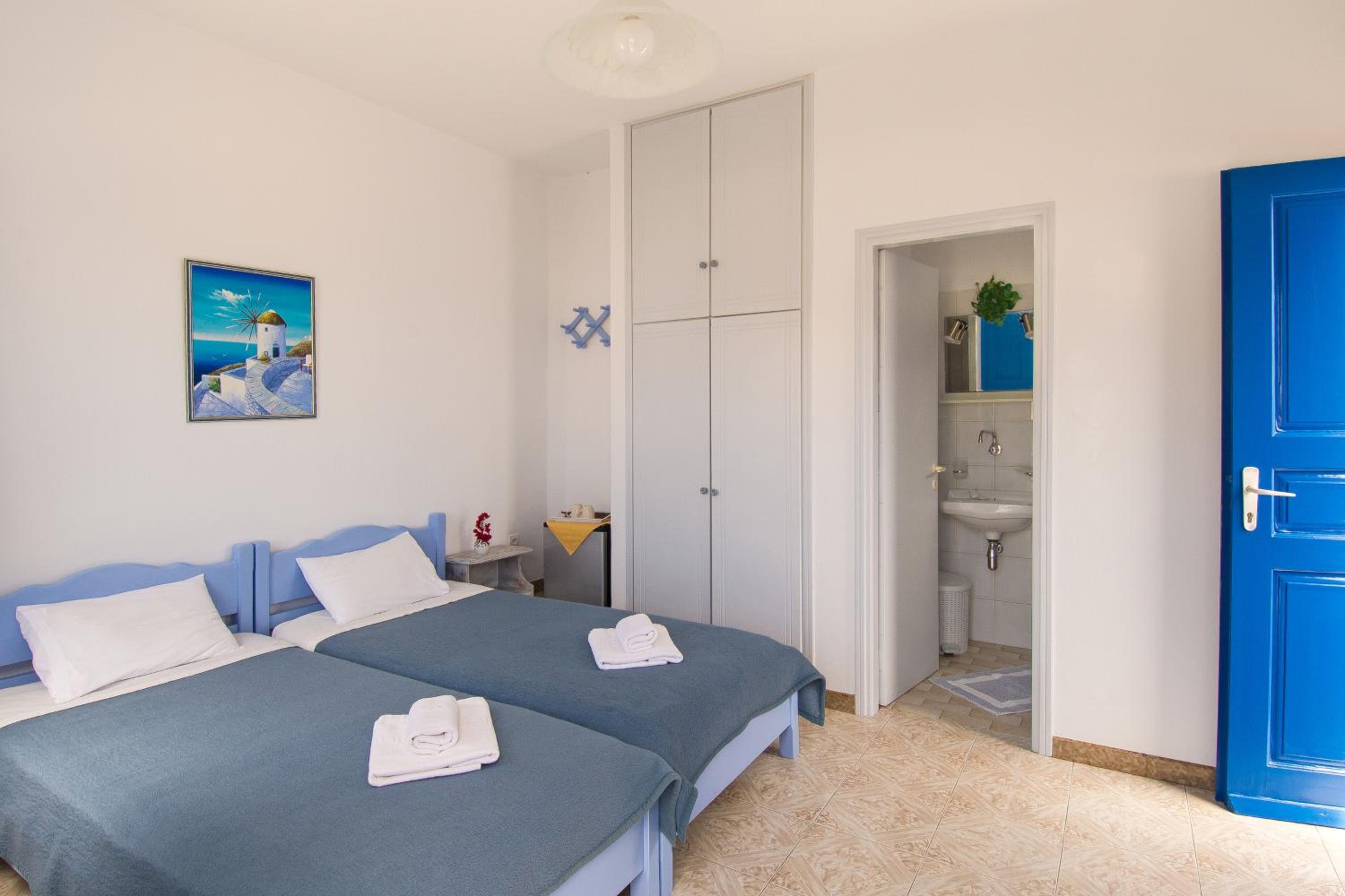 Evgenia Rooms and Apartments