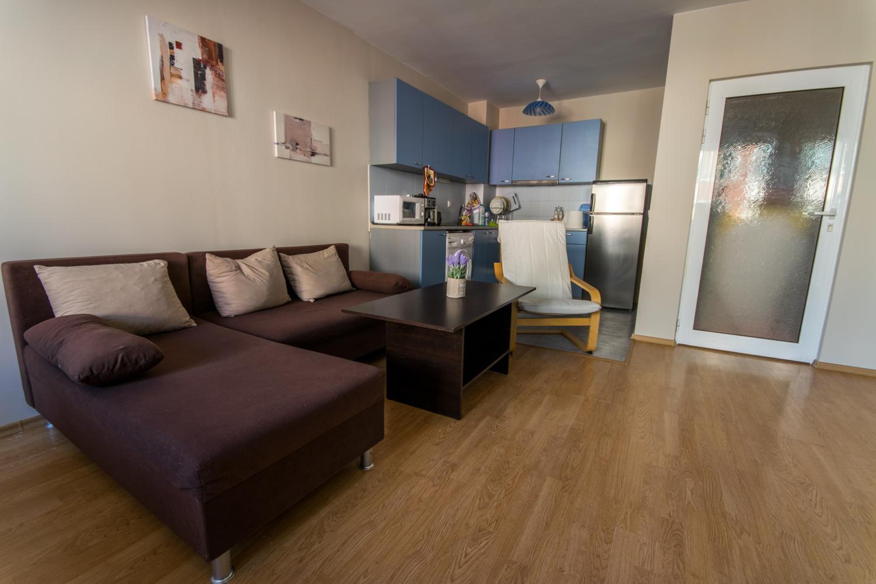 Great apartment near the sea,central place! view 3