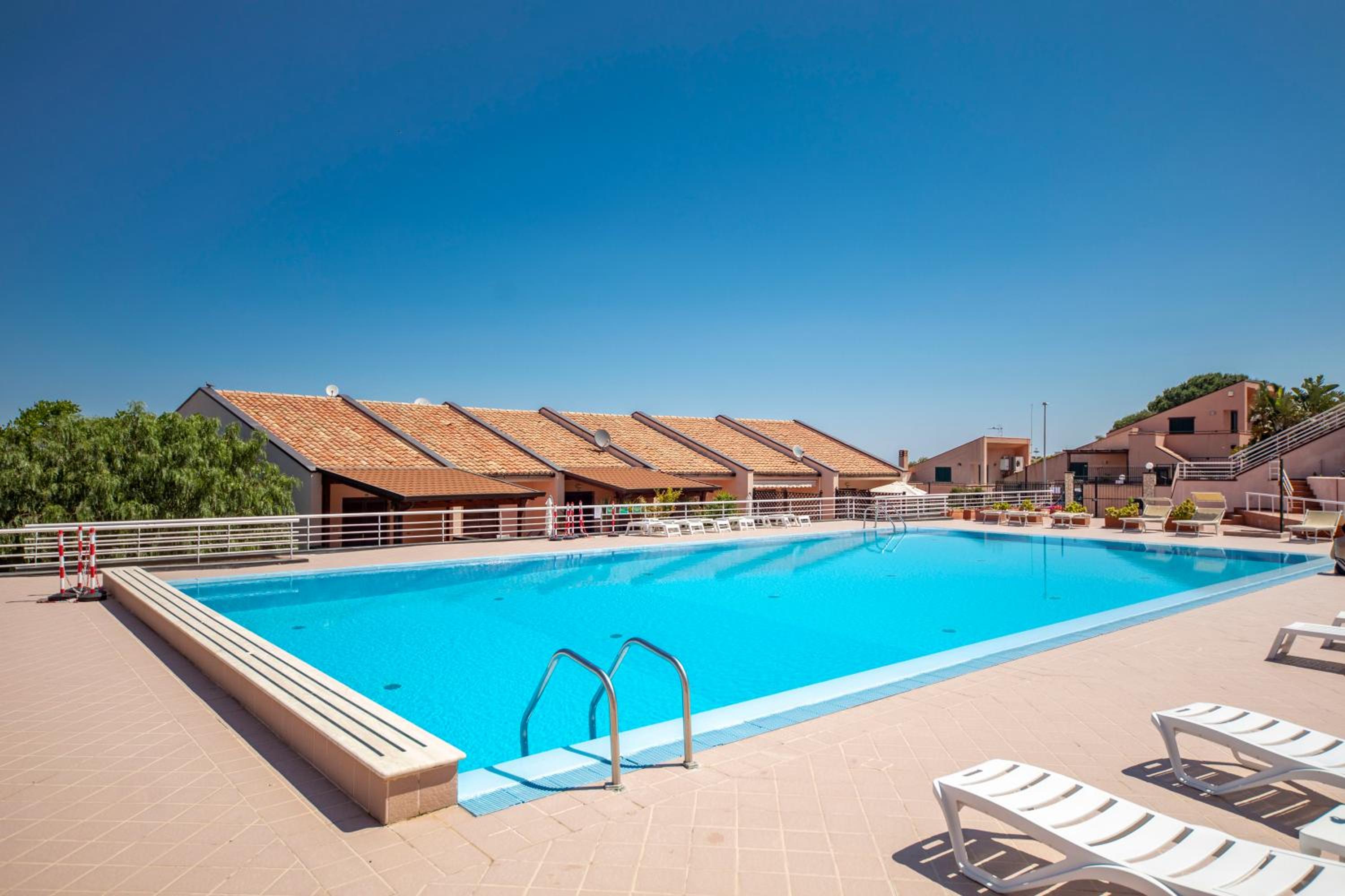 Kelly Apartments Cefalù view 4