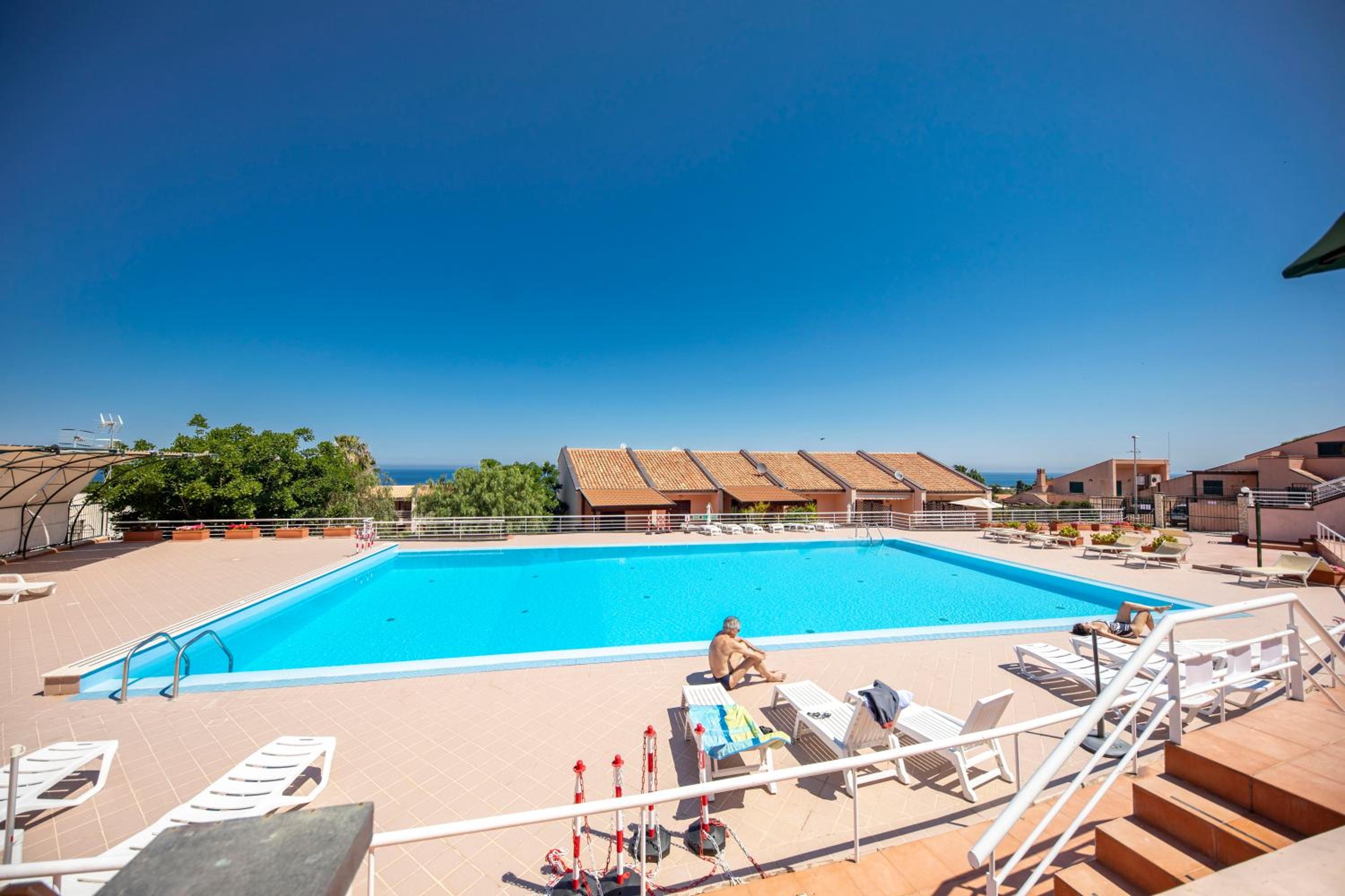 Kelly Apartments Cefalù view 5