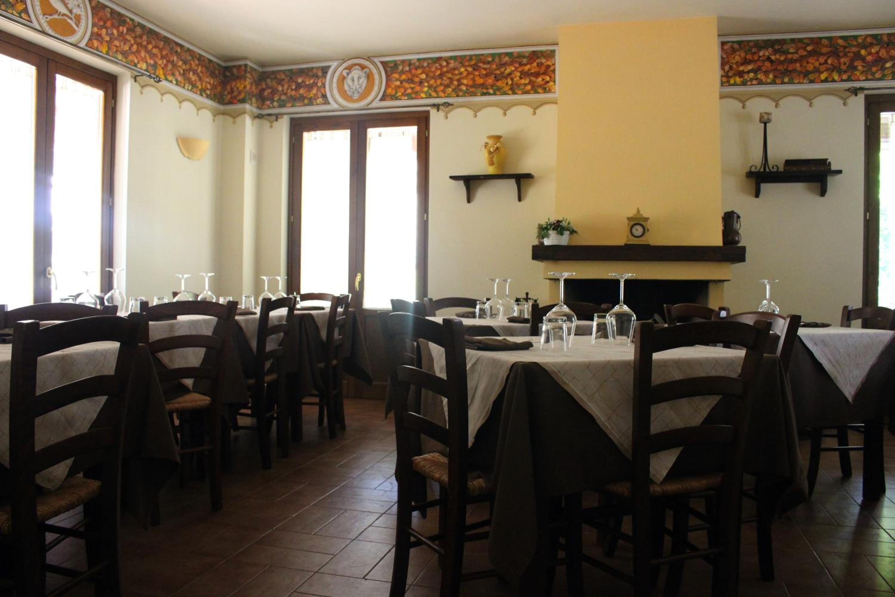 restaurant