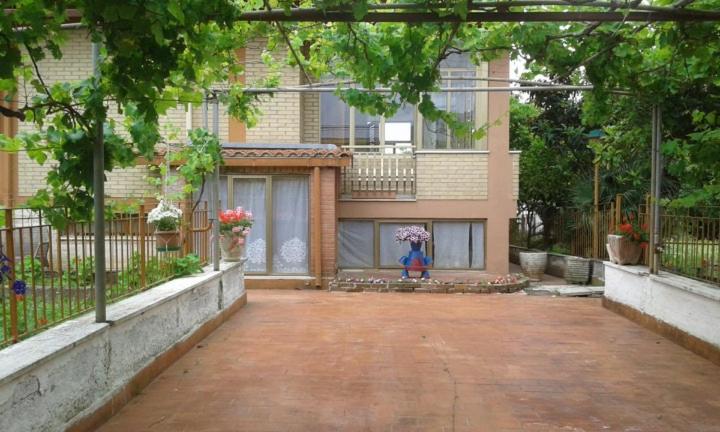 Villa Lucia Affitta camere view 2