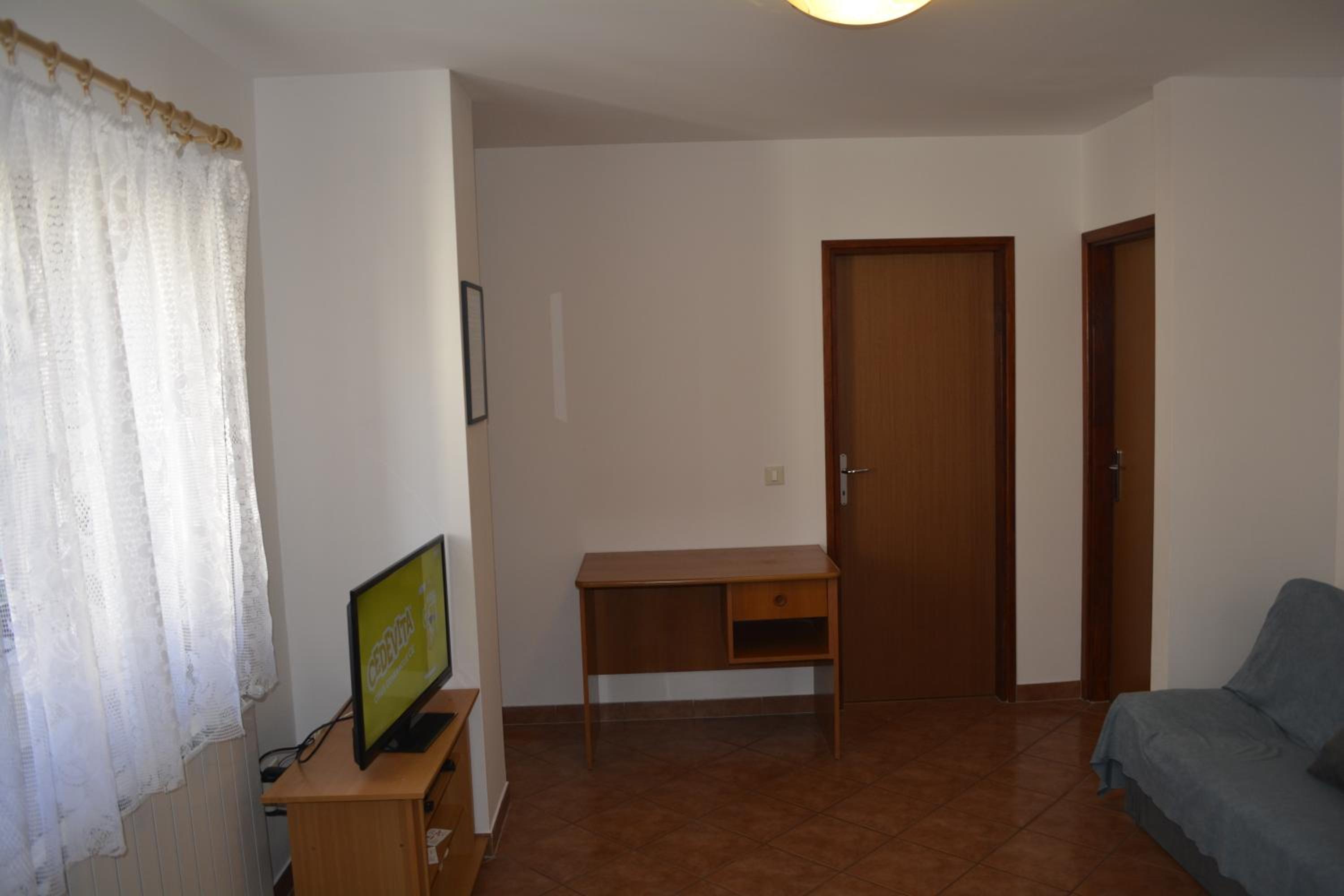 Photo 35