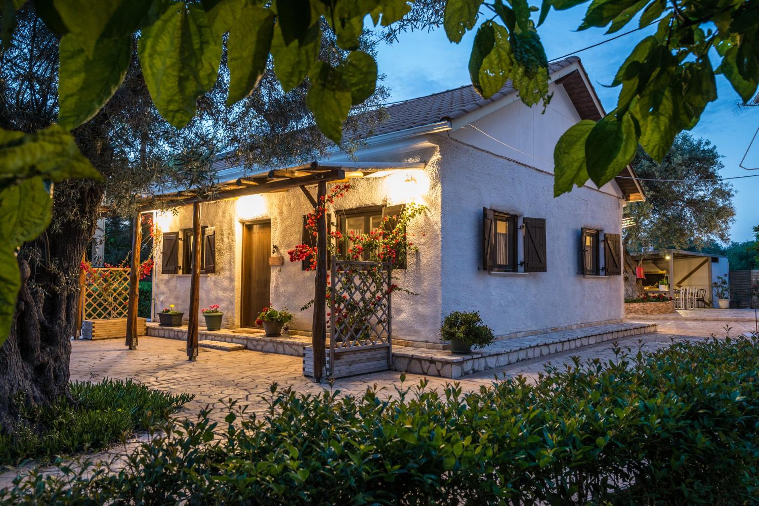 Averta Apartments photo 3