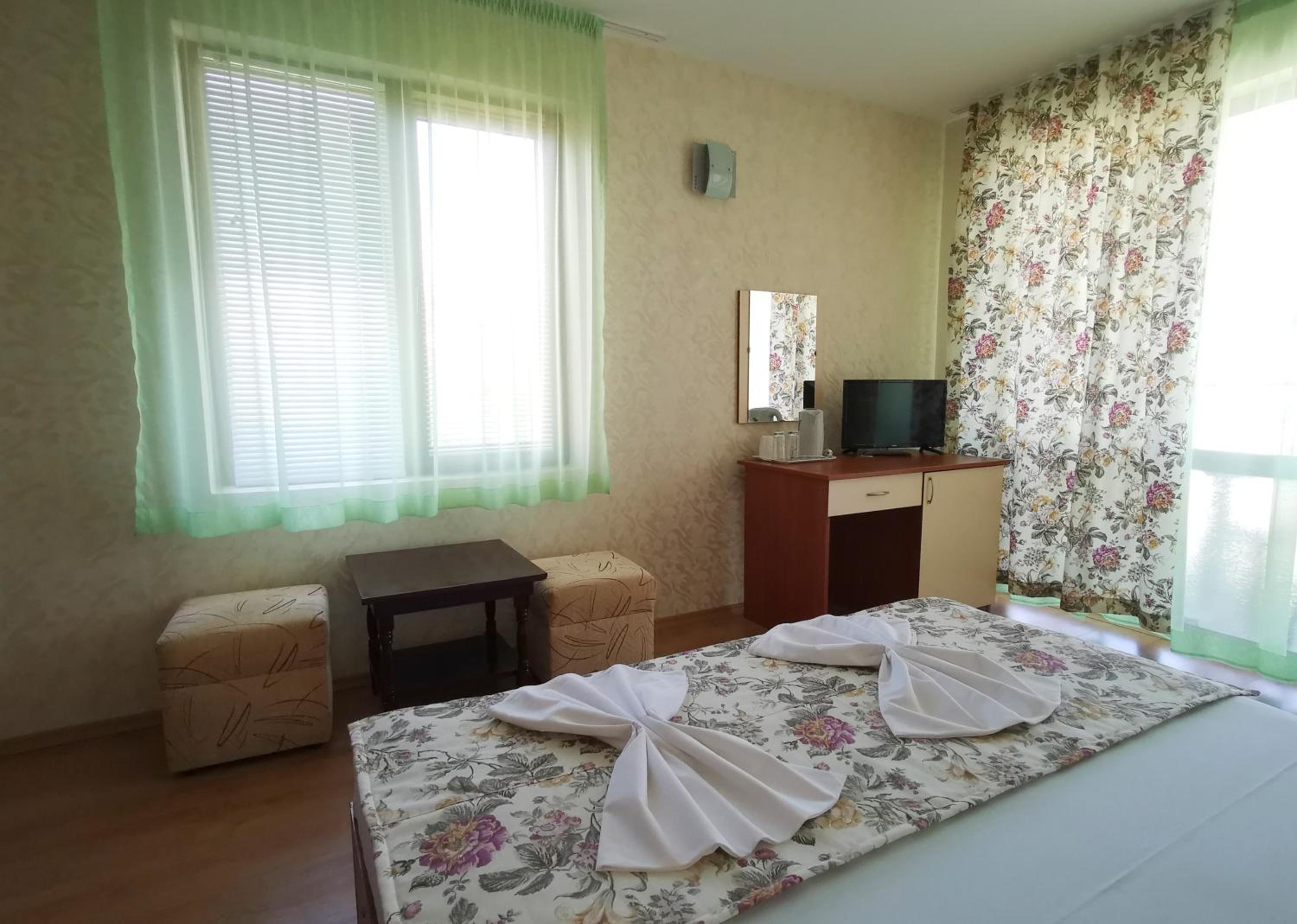 Villa Mirage