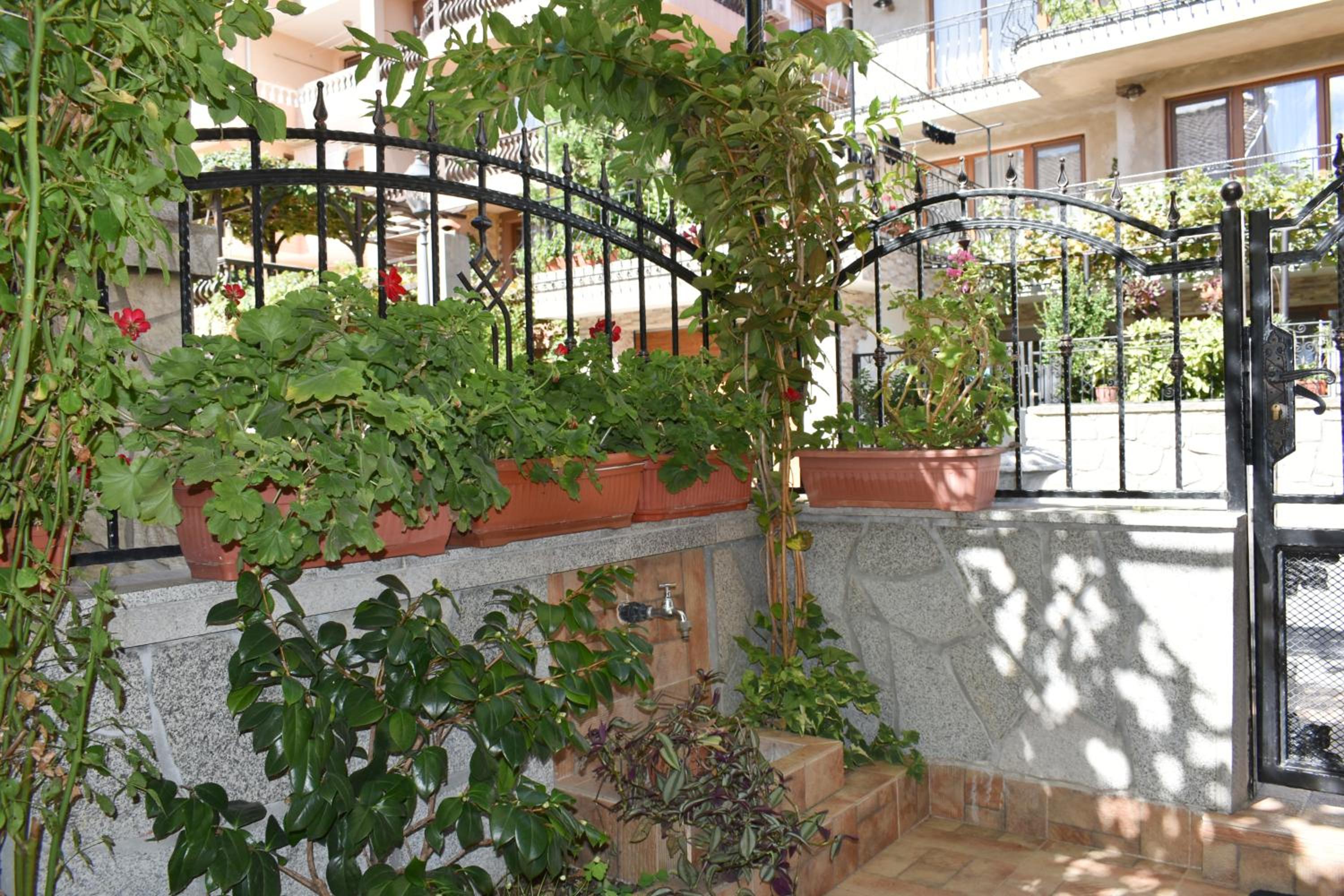 Villa Mirage