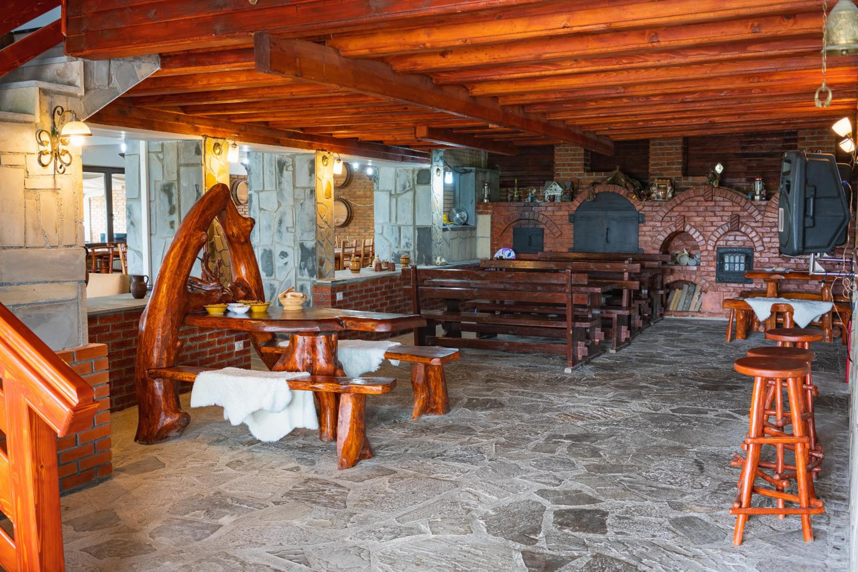 Pastravaria Ursu view 3