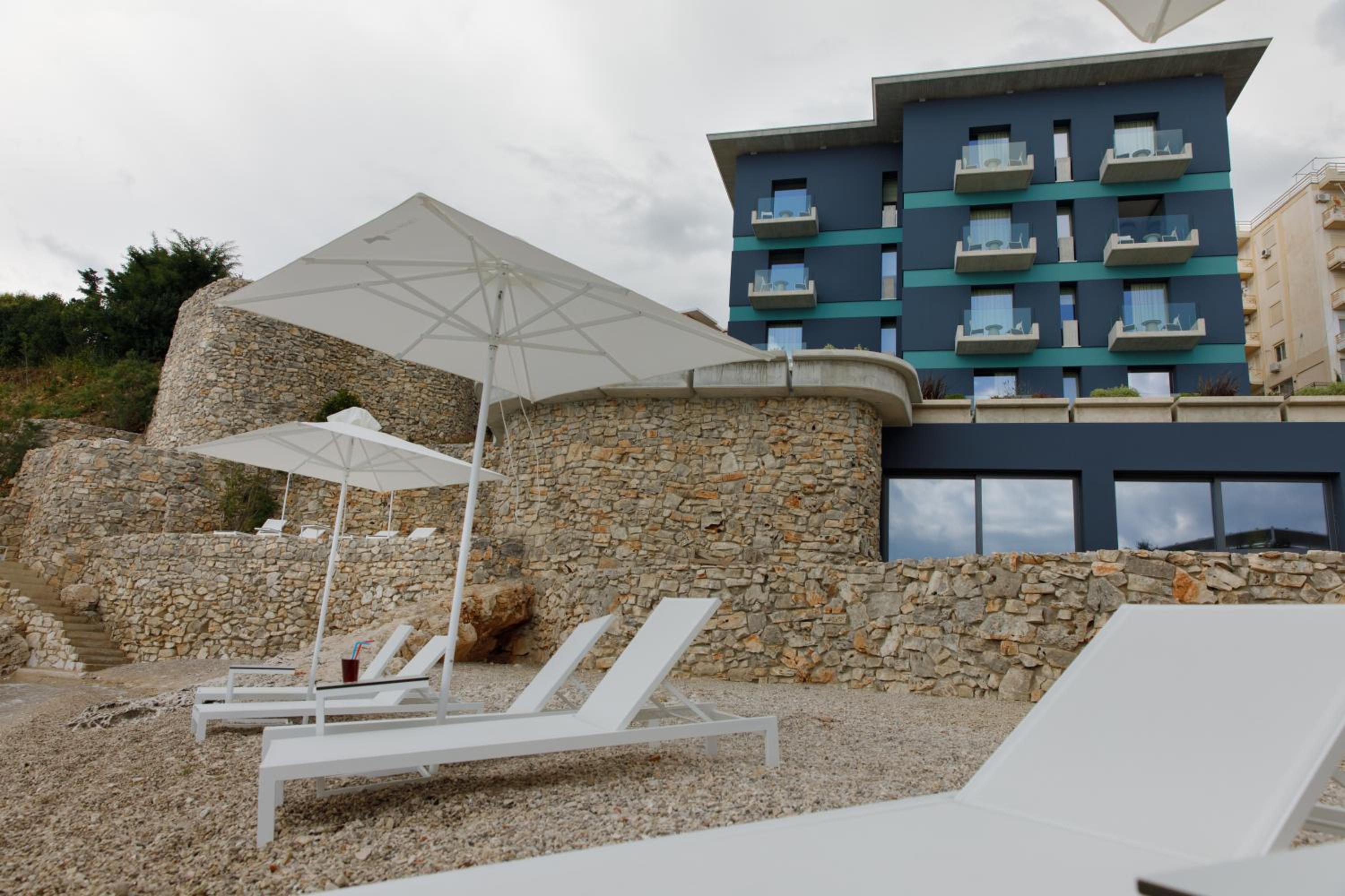Buzë Boutique Hotel 6