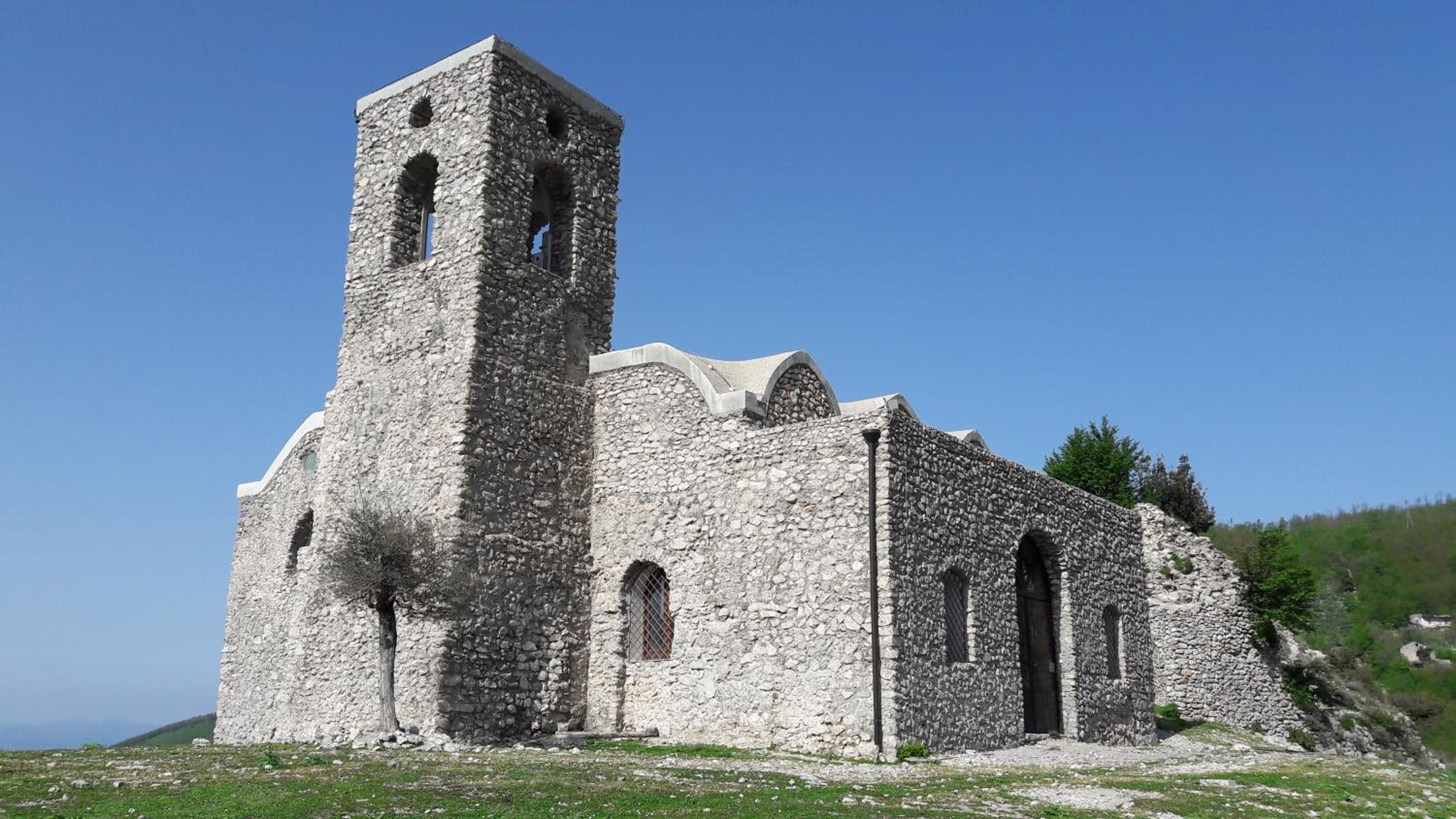 Photo 18