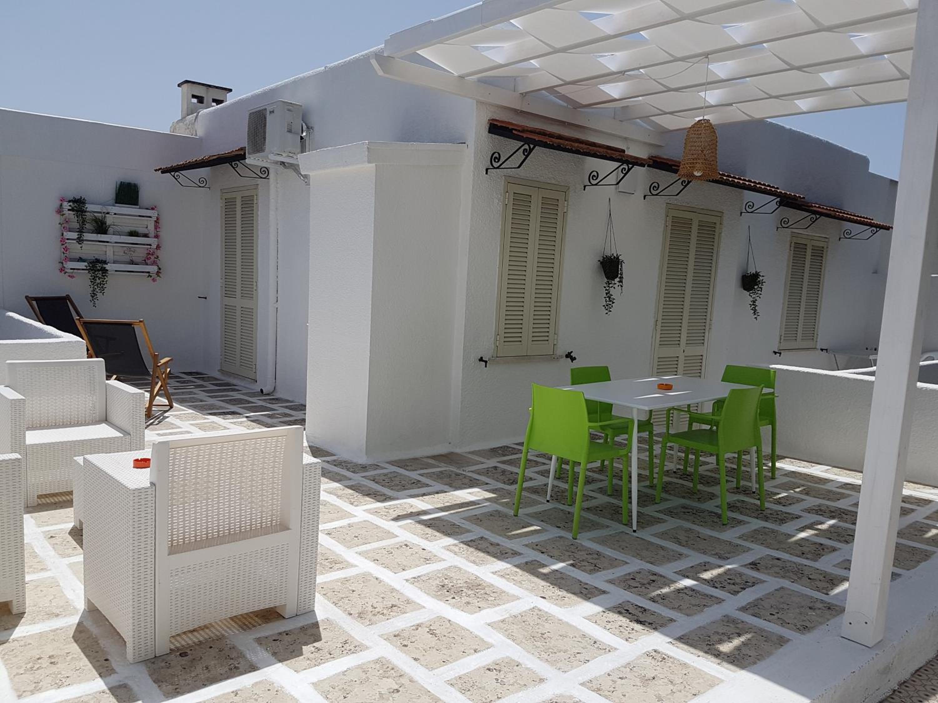 outdoor BBQ area