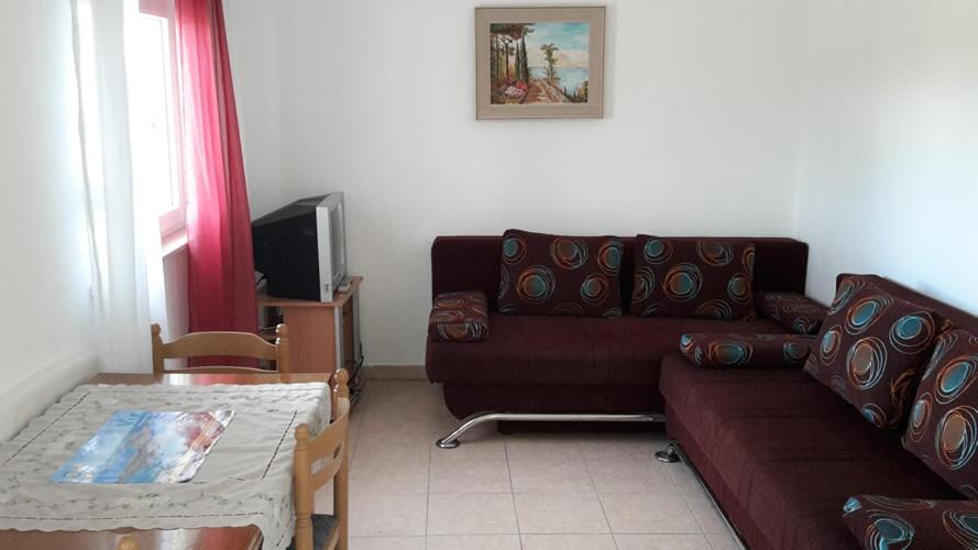 Ruzica Apartments