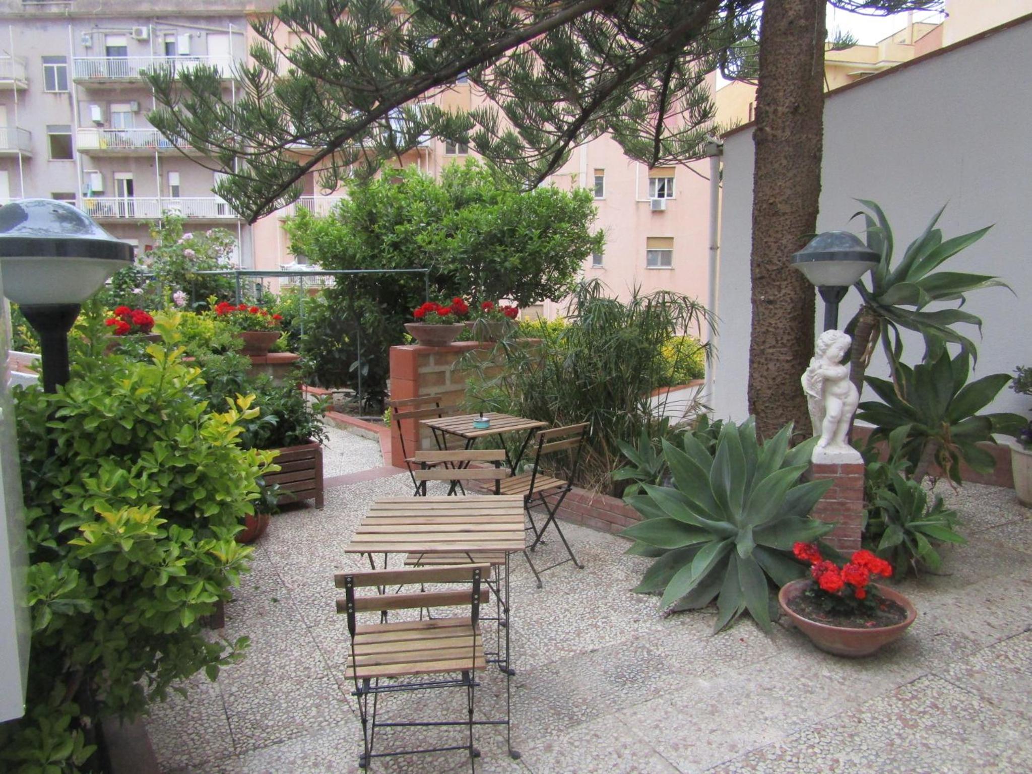 Photo 51