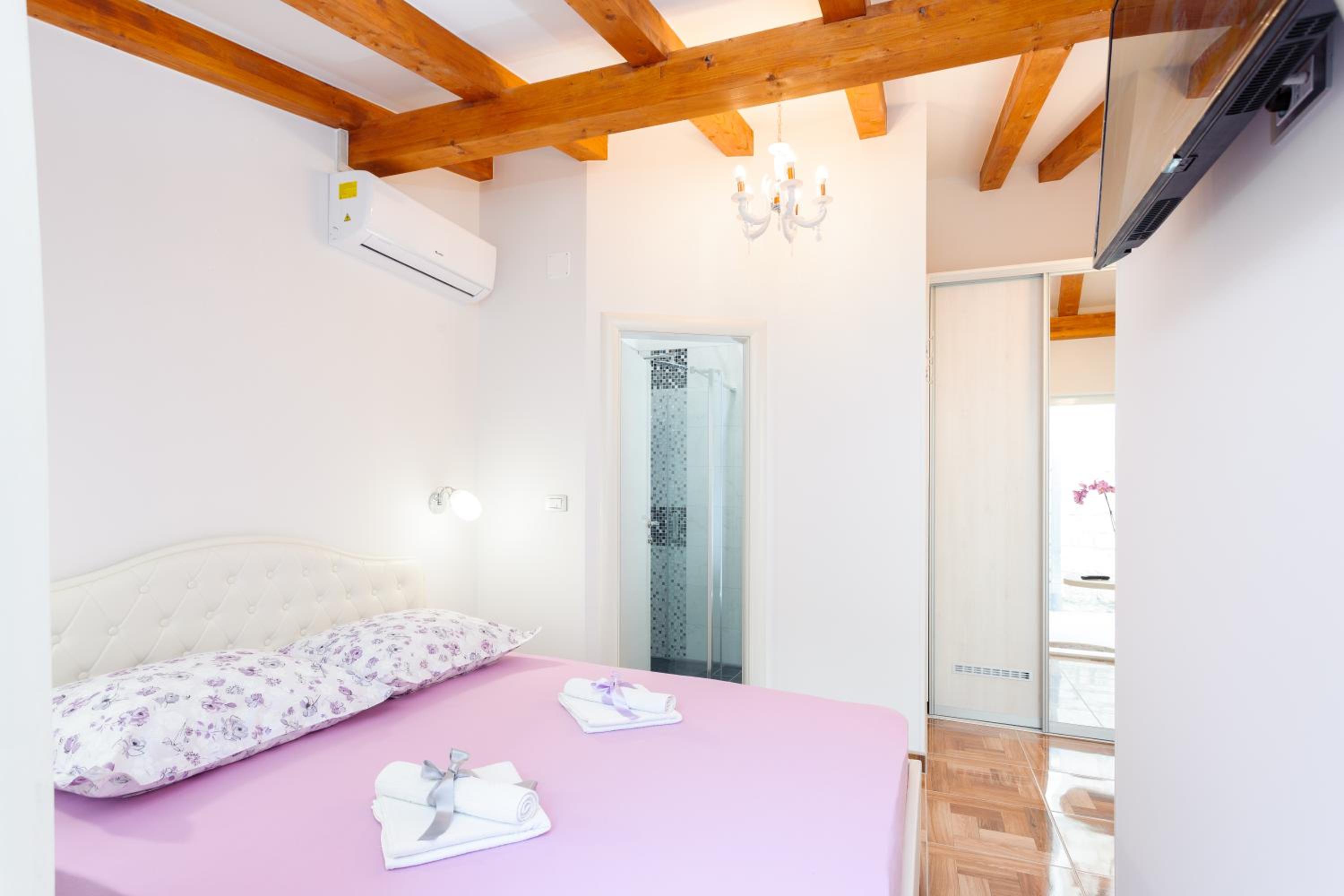 Apartment and Room Nona Stella view 2