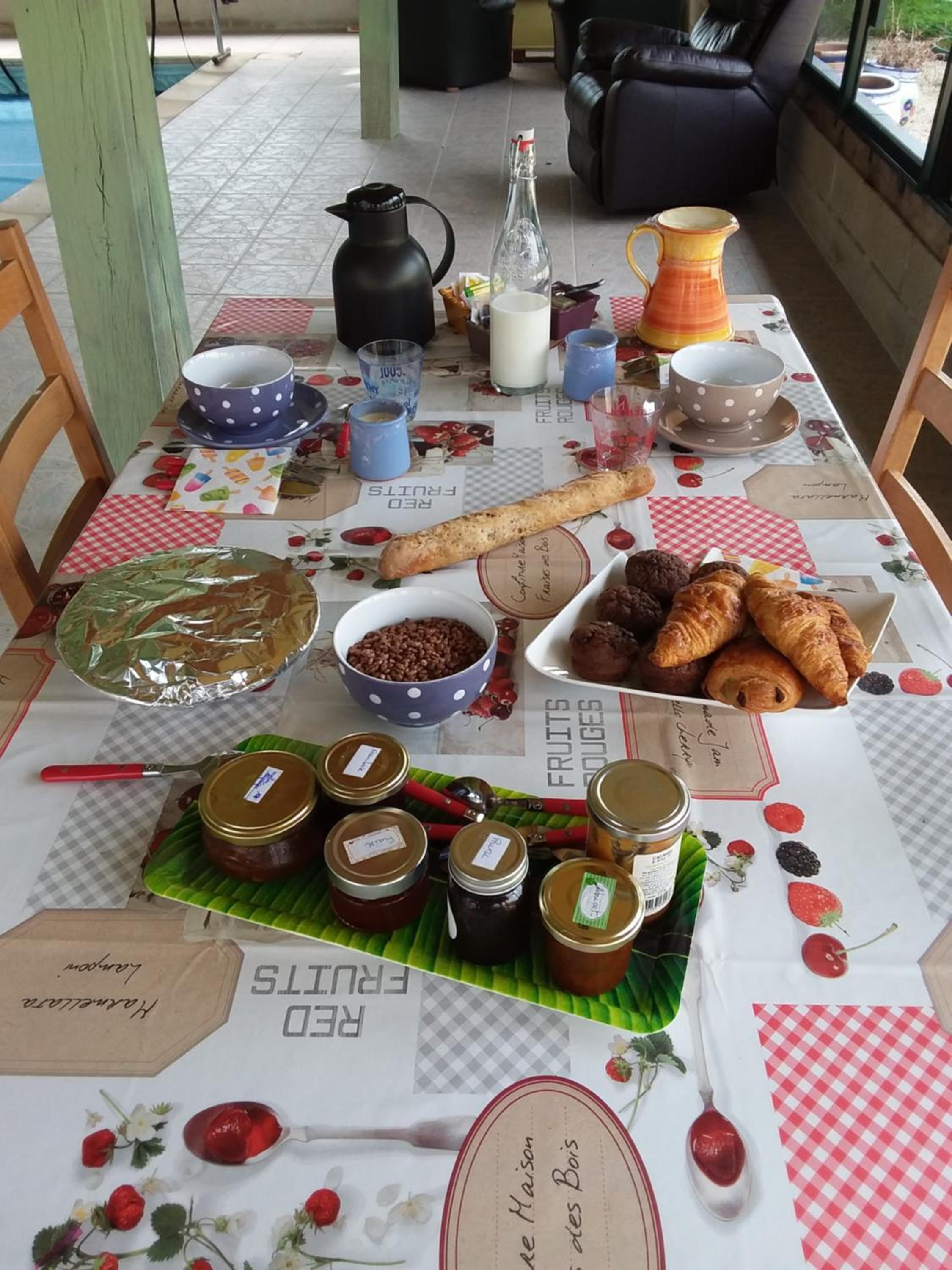 Chez Marie Ange et Clovis view 2