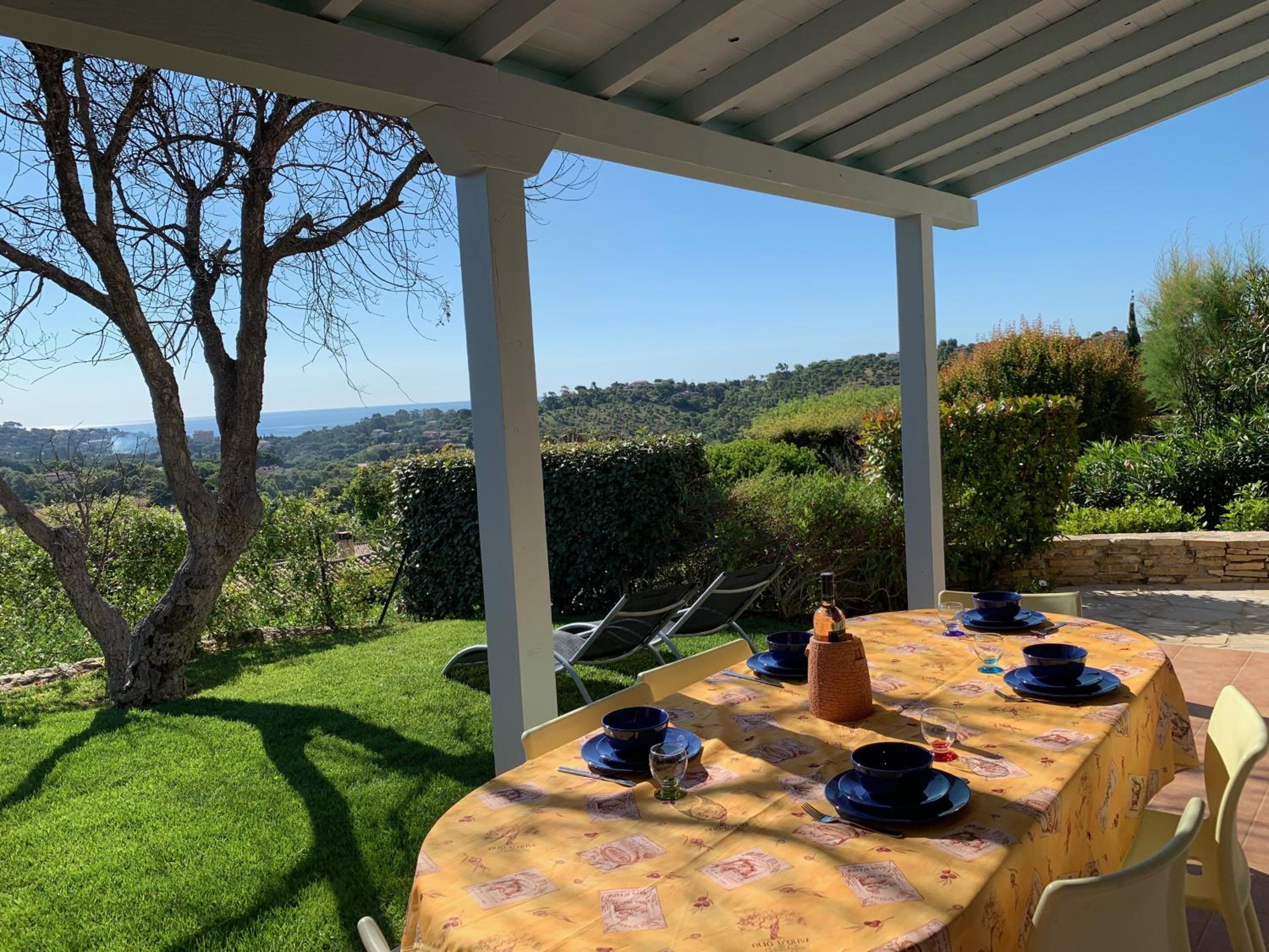 Villa les Coralines view 5