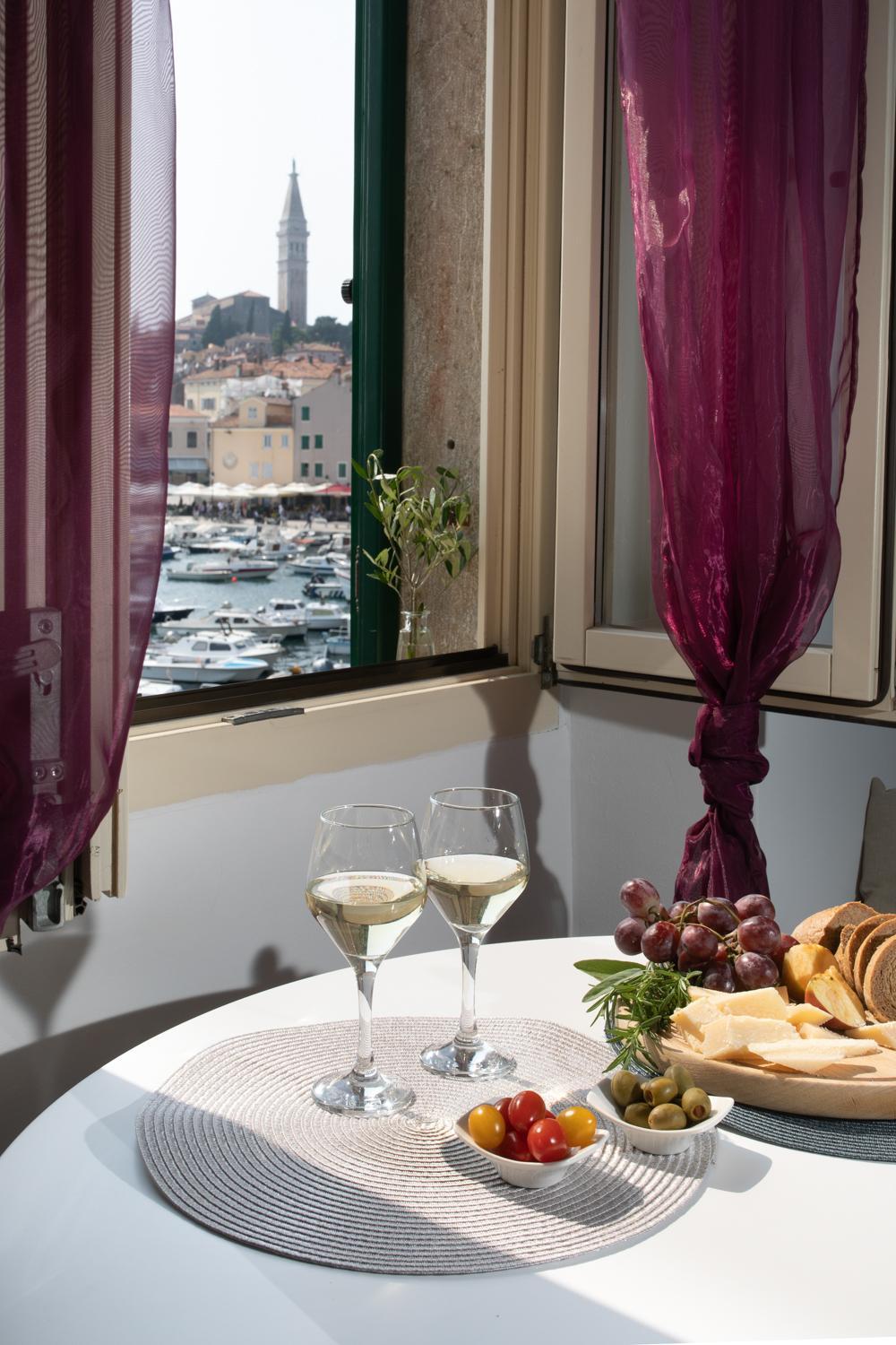 Apartment Riva view 5