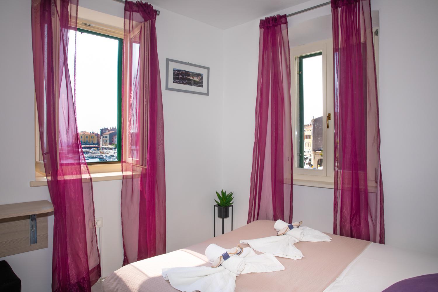 Apartment Riva view 3