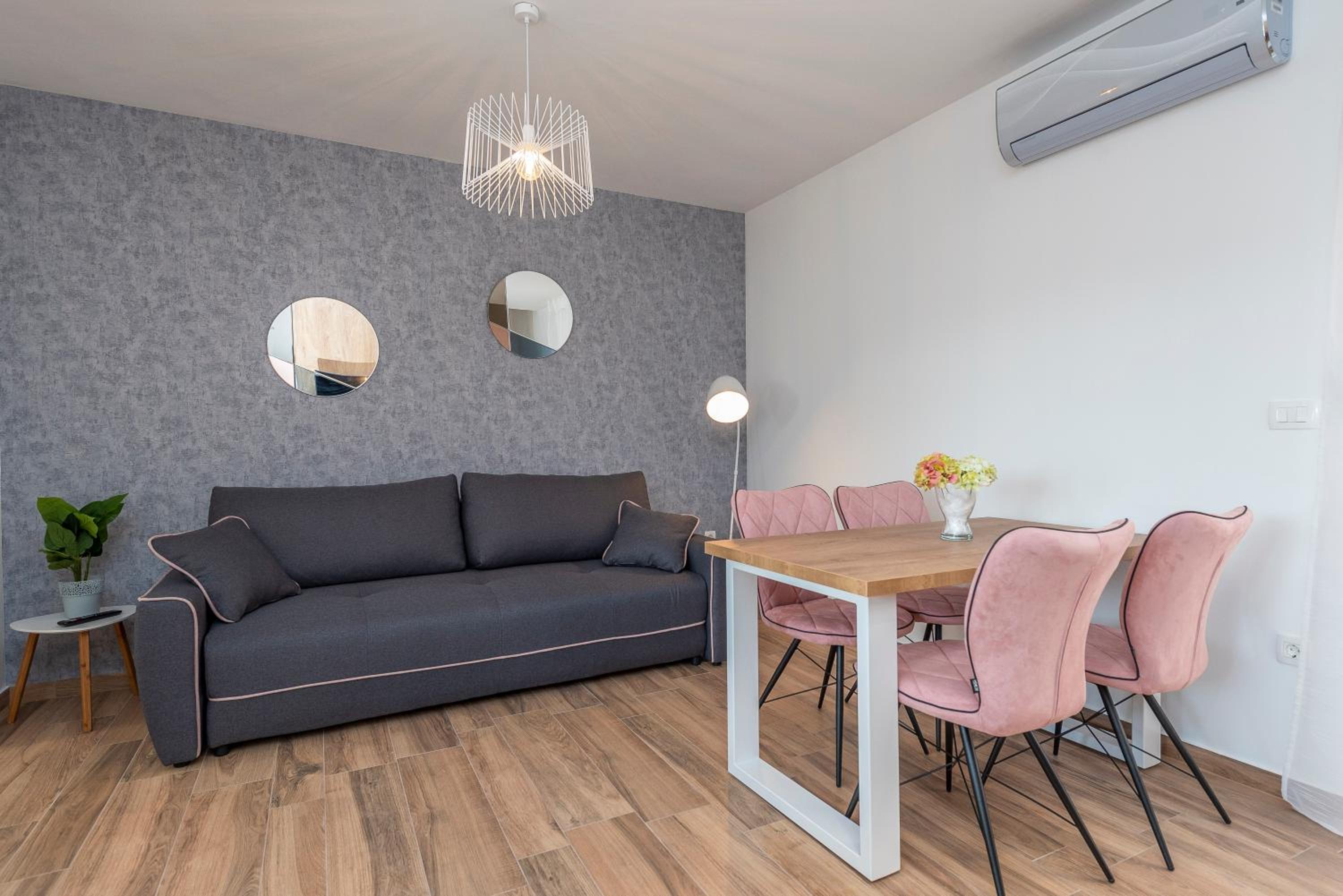 LUXURY APARTMENTS - LA VIR 5& 6 view 2